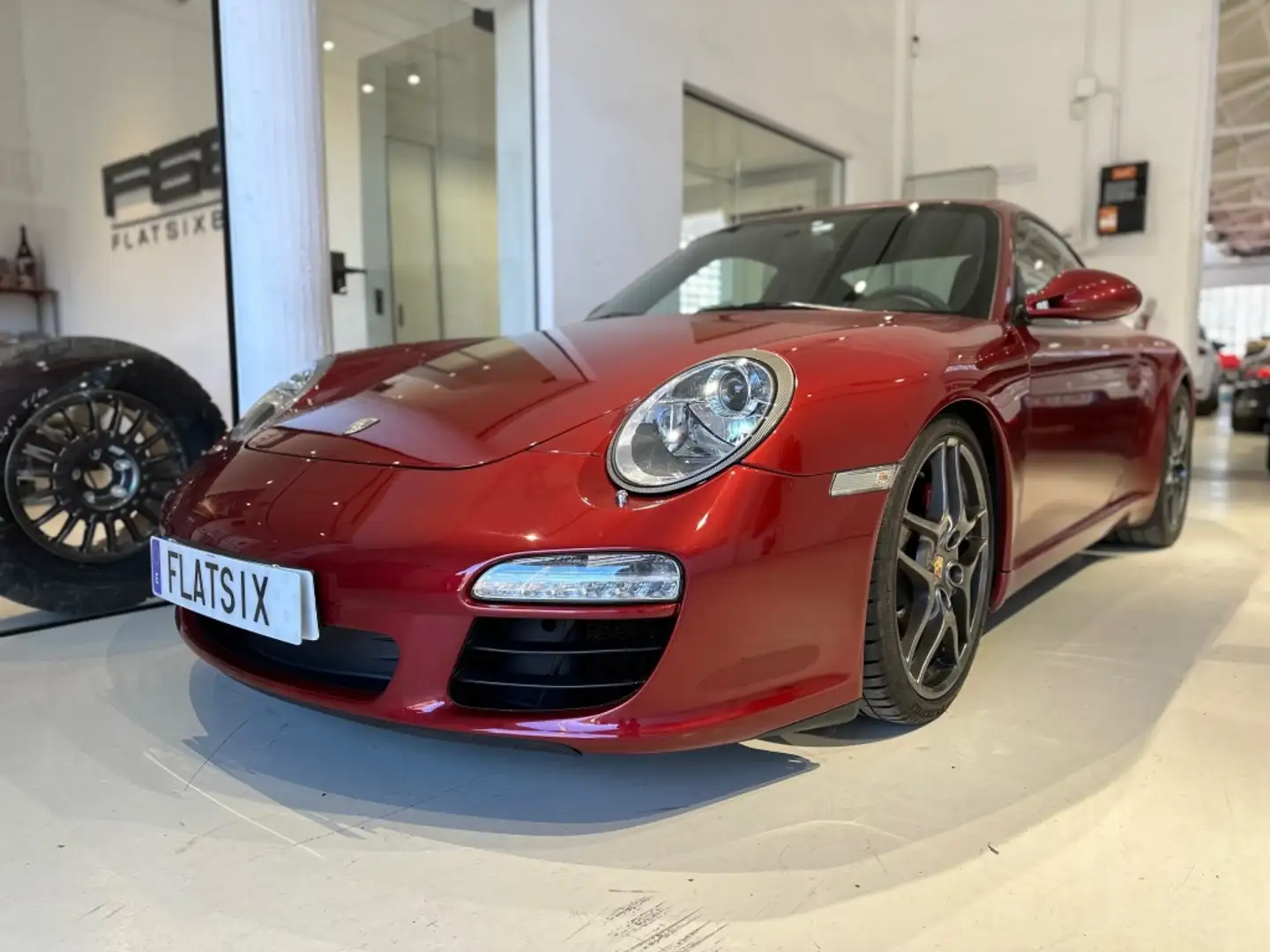 Porsche 997 Carrera S Coupé Rouge - 1