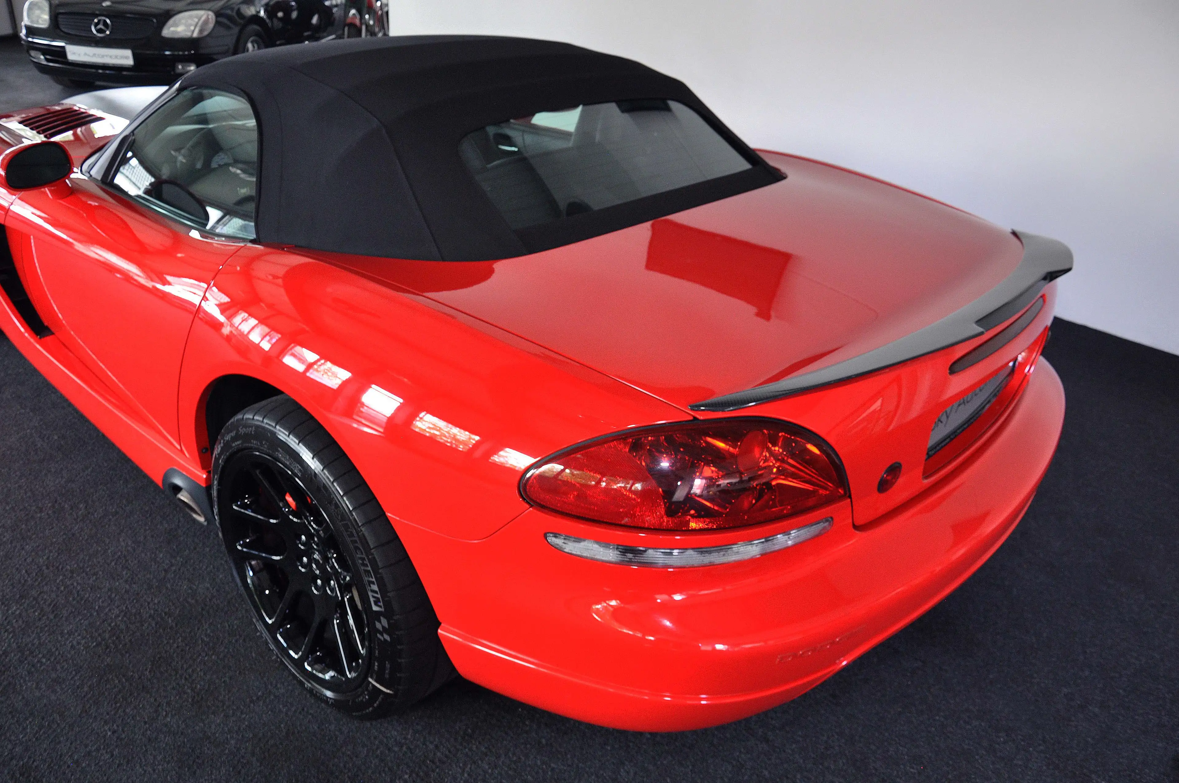 Dodge Viper SRT-10 ! Deutsche Erstzulassung ! Erst 046.565 km ! — photo 5