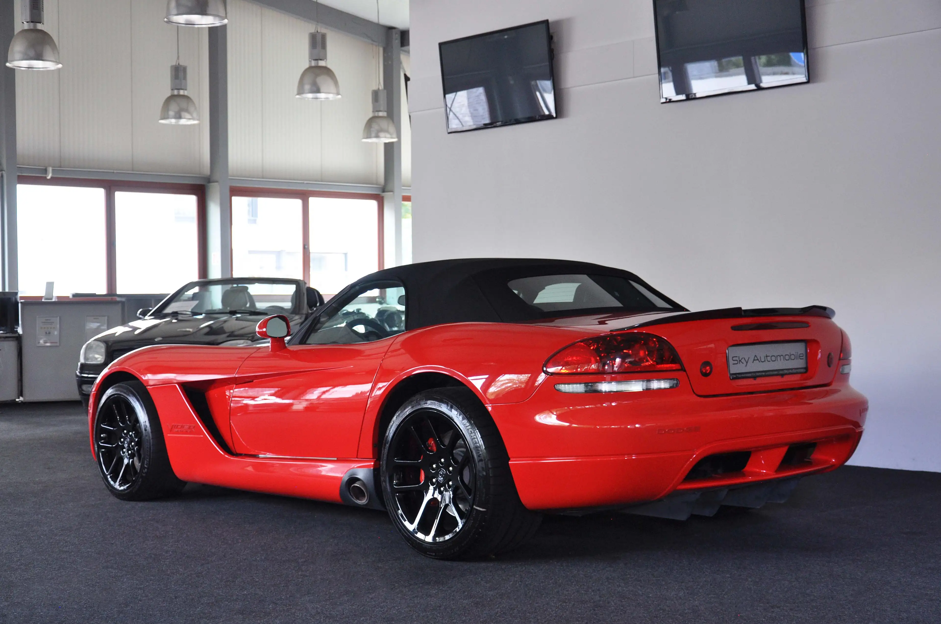 Dodge Viper SRT-10 ! Deutsche Erstzulassung ! Erst 046.565 km ! — photo 3