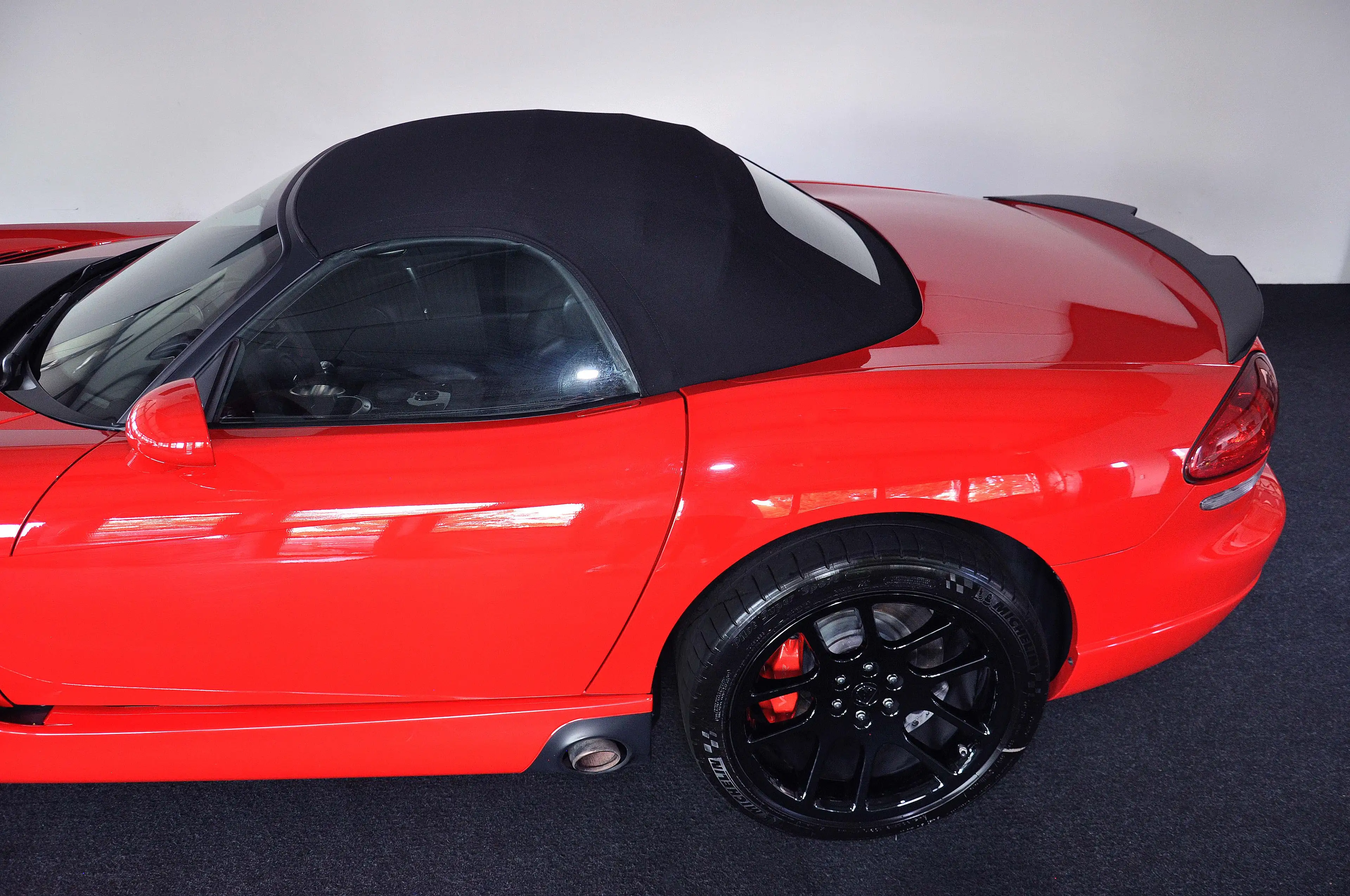 Dodge Viper SRT-10 ! Deutsche Erstzulassung ! Erst 046.565 km ! — photo 6