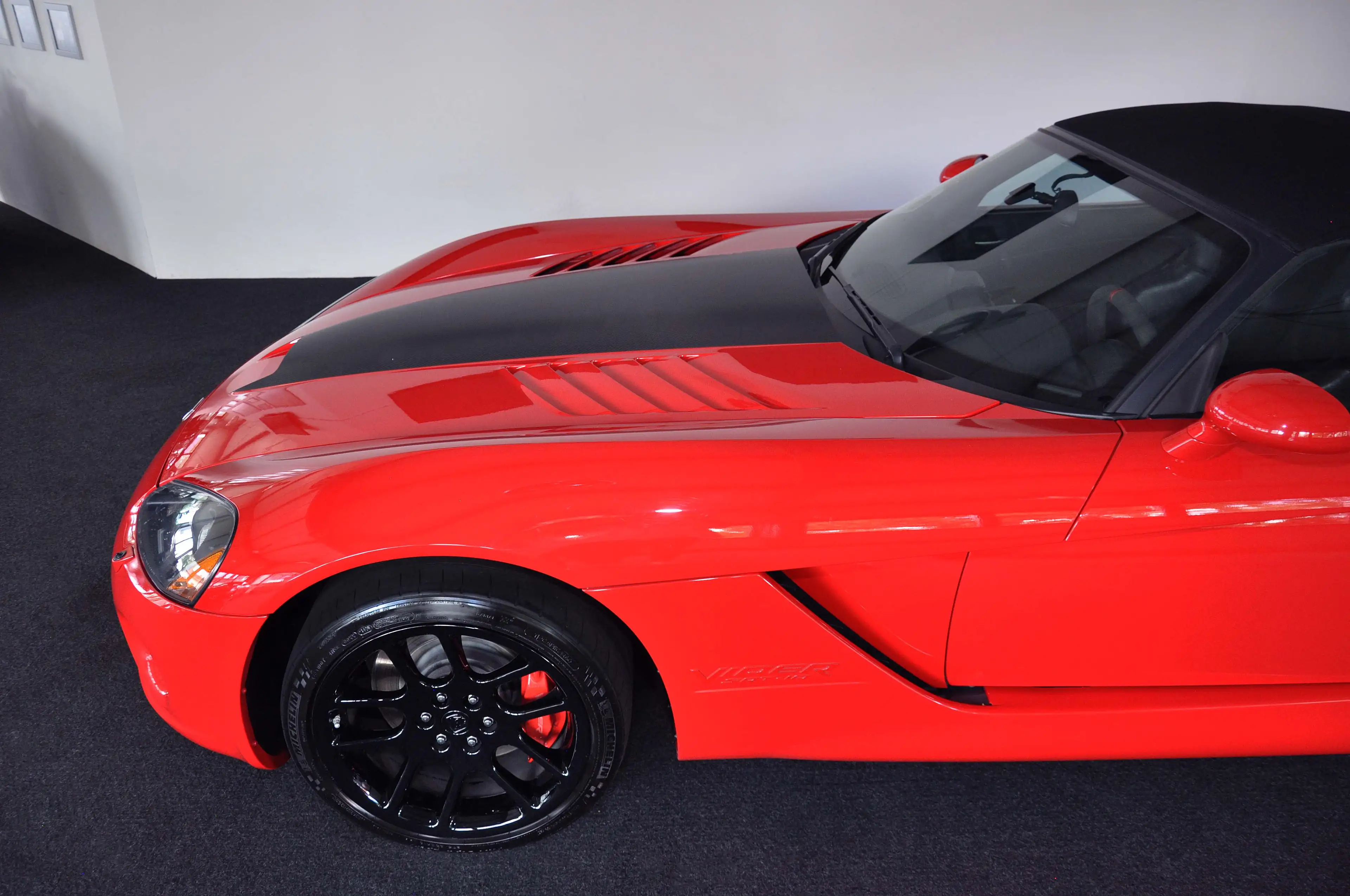 Dodge Viper SRT-10 ! Deutsche Erstzulassung ! Erst 046.565 km ! — photo 7