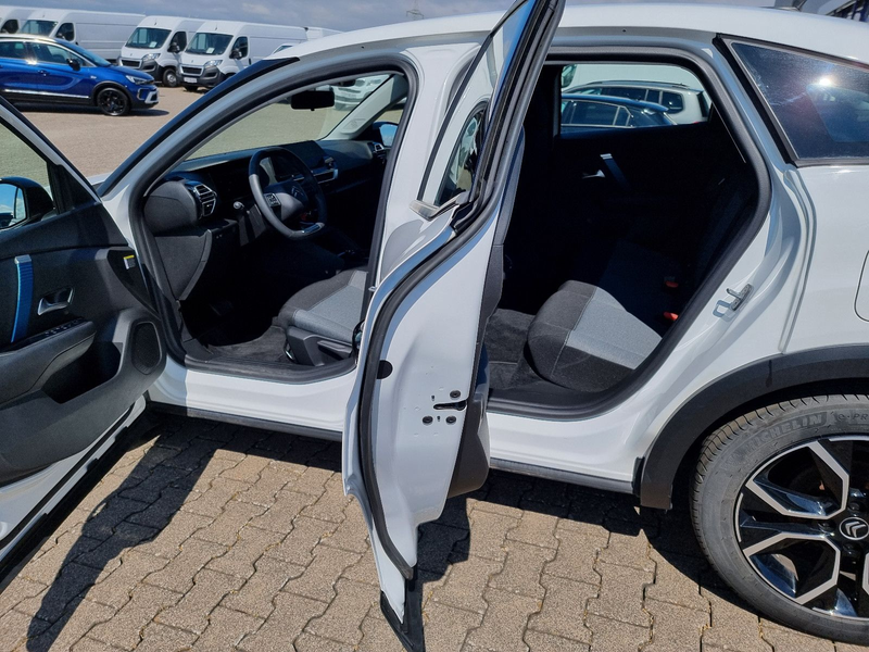 Citroen C4 e-C4 Feel Elektro - 1.HAND - KLIMA-DAB-PDC-TEMP — photo 15