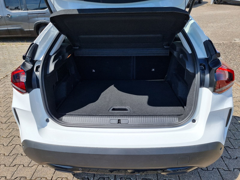 Citroen C4 e-C4 Feel Elektro - 1.HAND - KLIMA-DAB-PDC-TEMP — photo 11