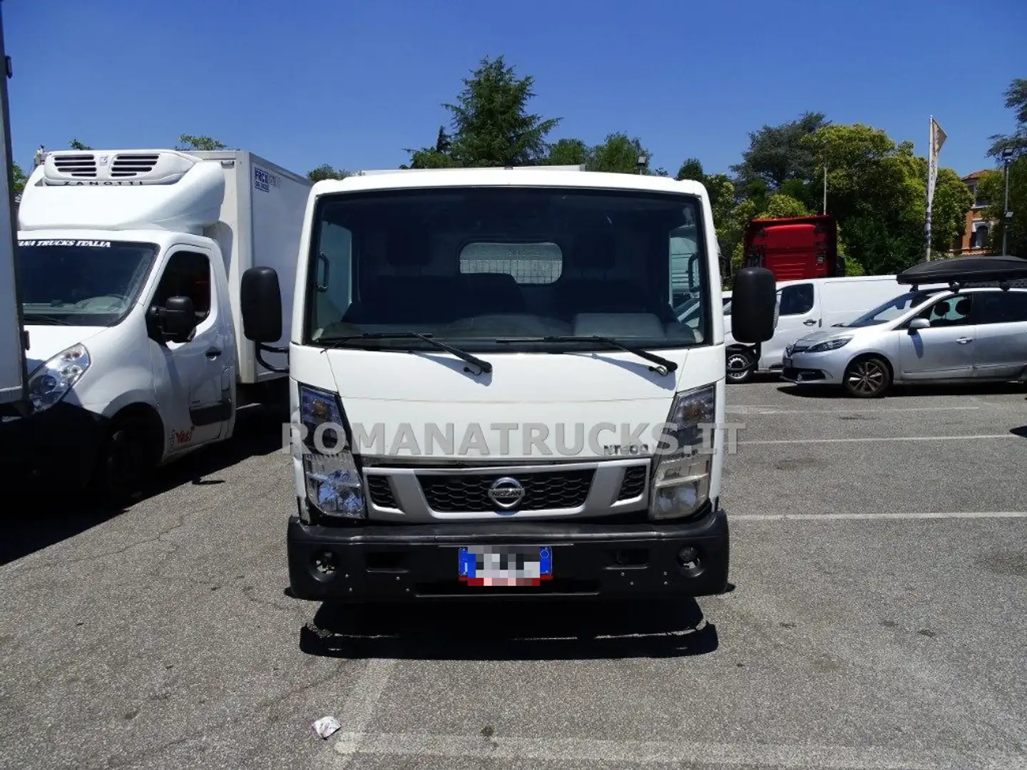 Nissan Cabstar NT 400 CABSTAR - CASSONE RIBALTABILE MOTORE NUOVO Bianco - 2