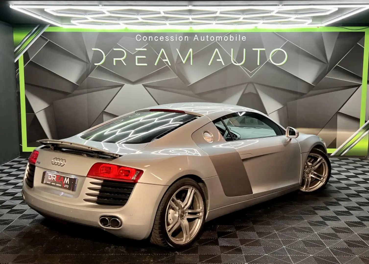 Audi R8 4.2 V8 FSI 420CH R TRONIC 6 Grey - 2