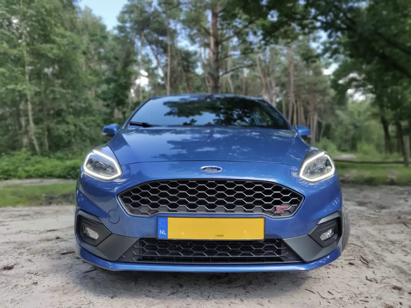 Ford Fiesta 1.5 EcoB. ST-3 Blauw - 2