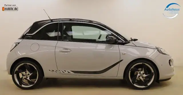 Opel Adam view 5