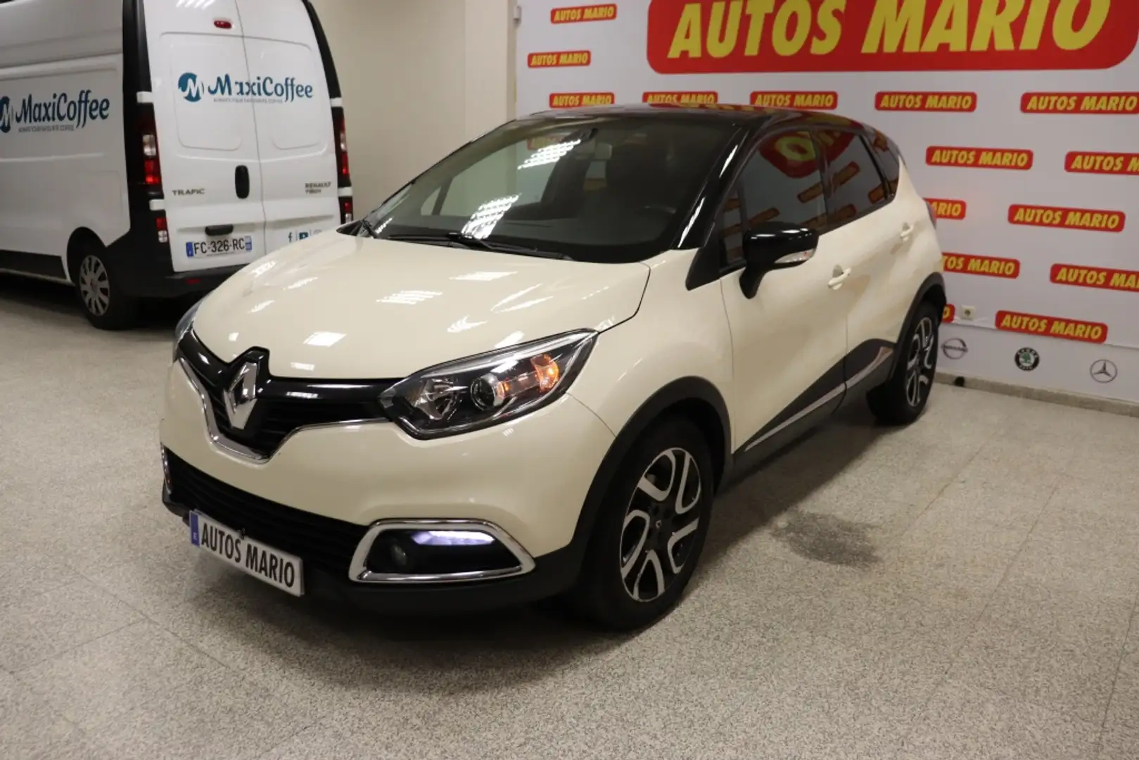 Renault Captur 1.5dCi eco2 Energy Life 90 - 2