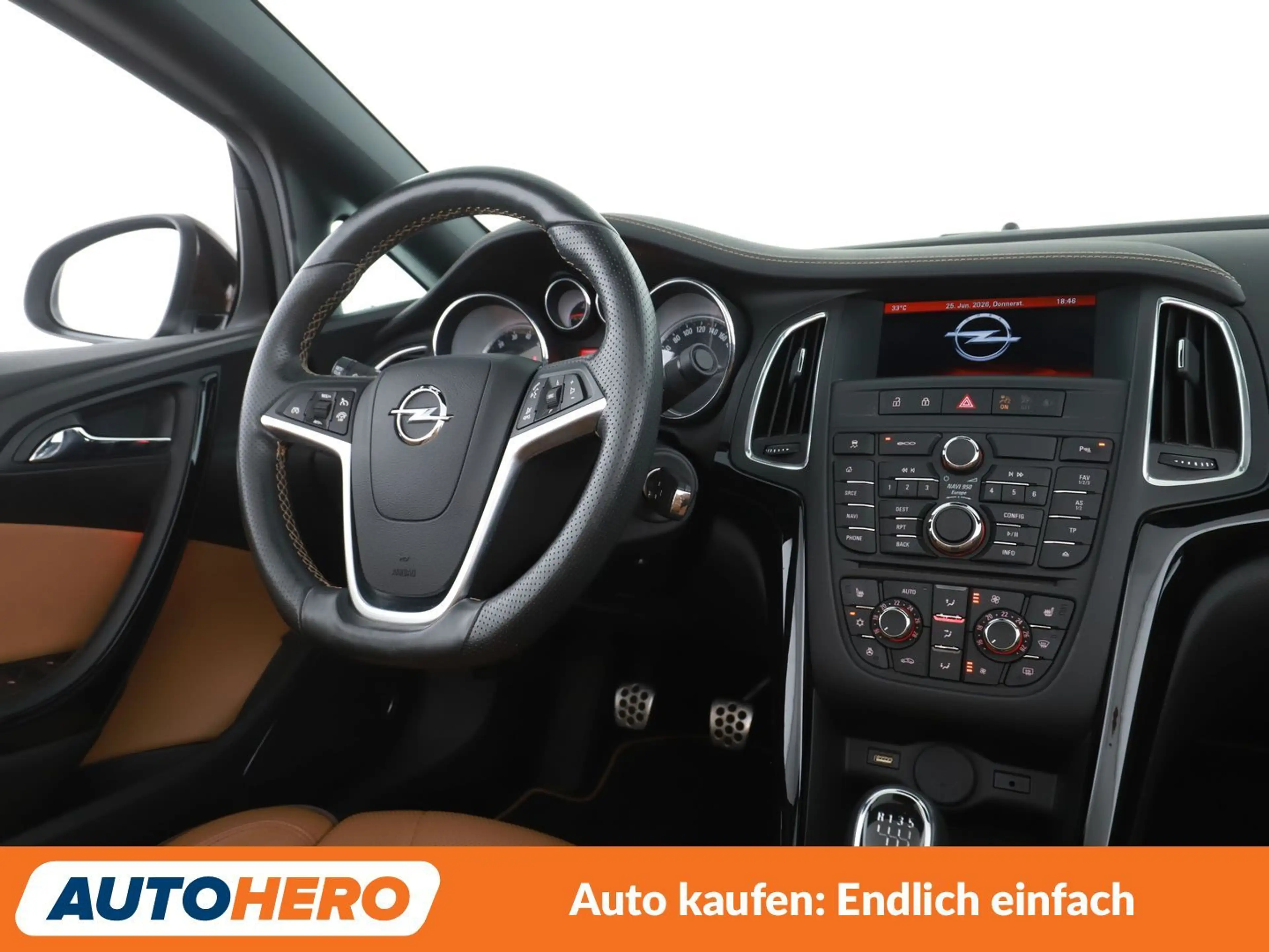 Opel Cascada 1.6 SIDI Turbo Innovation ecoFlex*NAVI*XENON*TEMPO — photo 13
