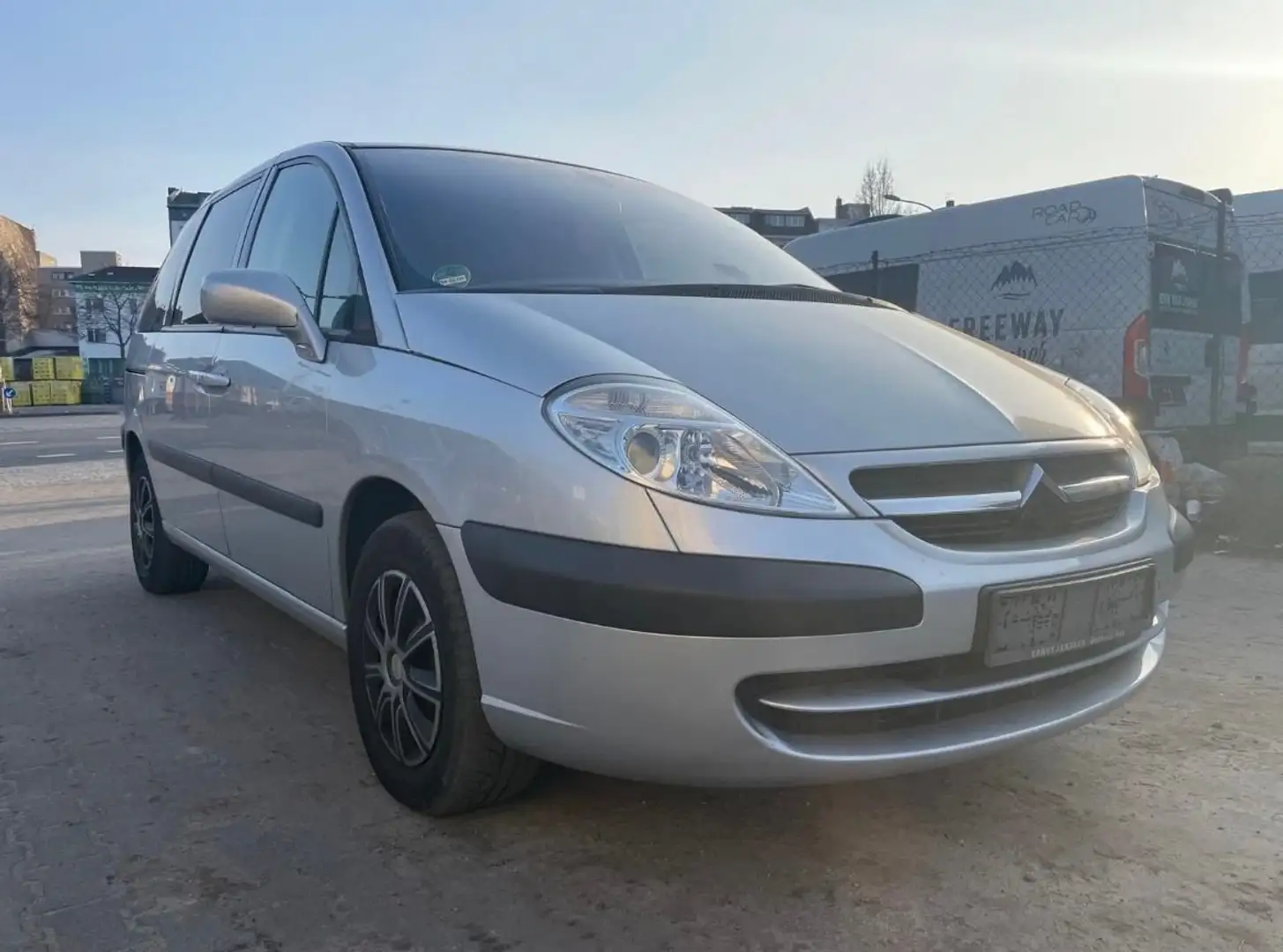 Citroen C8 2.0 HDi Tendance,Automatik,Klima,Allwetter,PDC Grau - 1