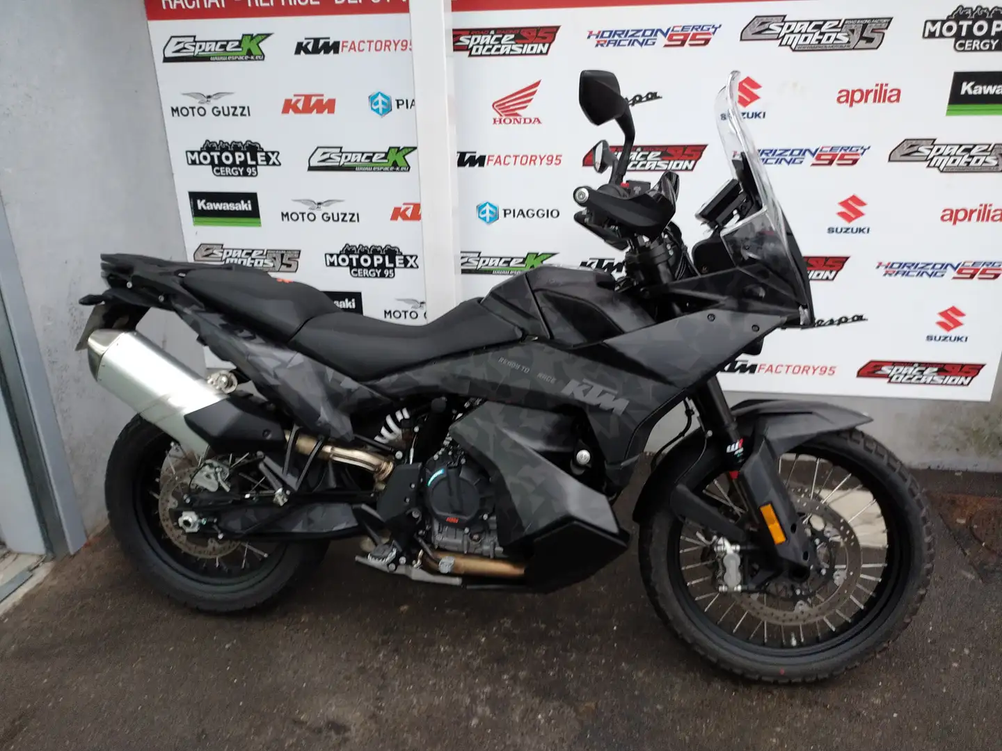KTM 790 Adventure Noir - 1