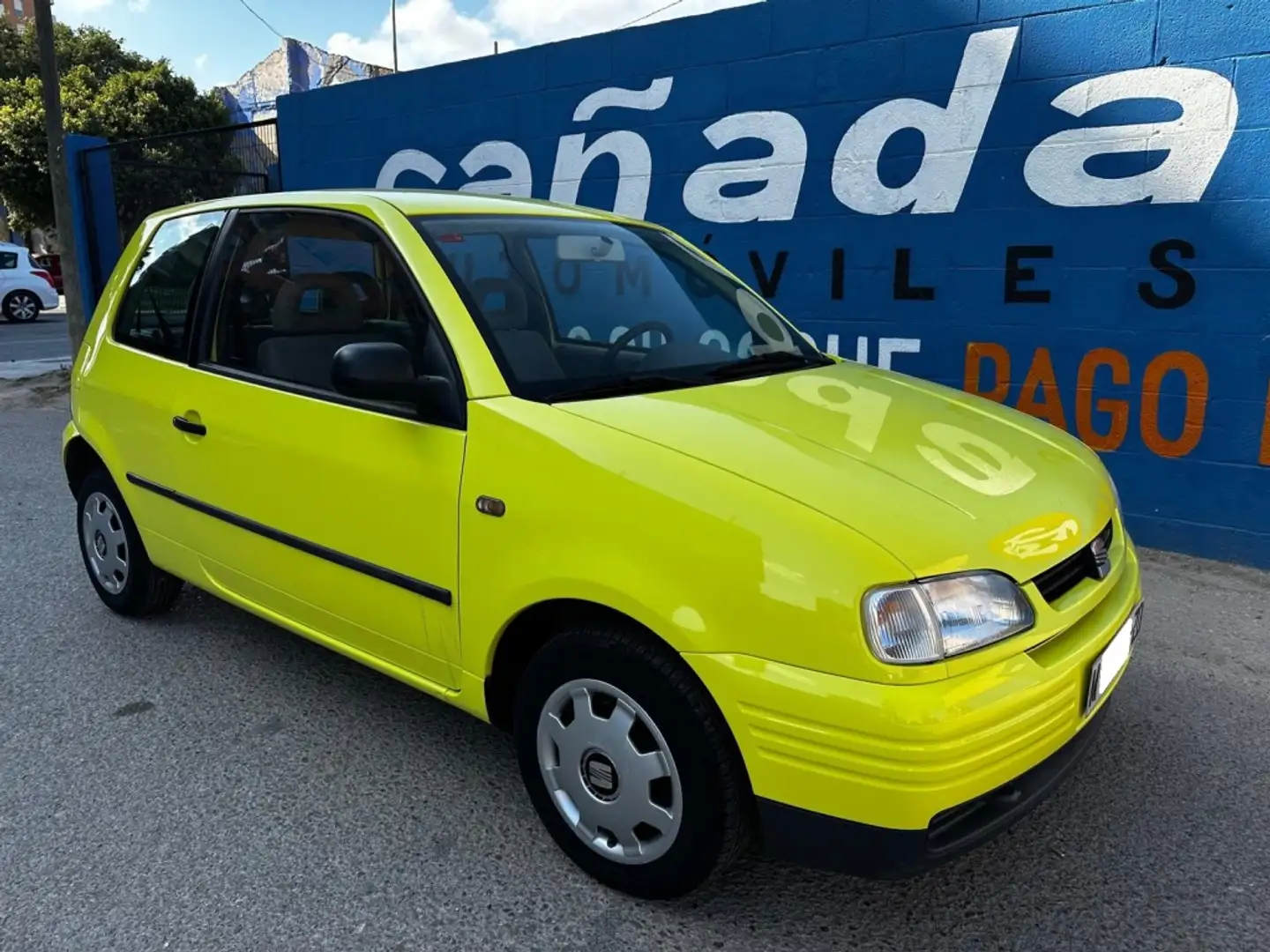 SEAT Arosa 1.4 Signa Jaune - 1