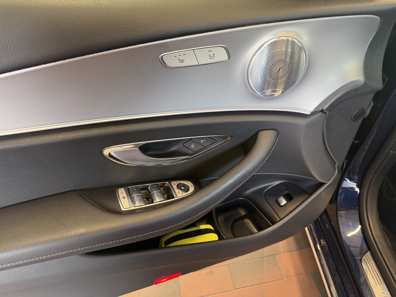 Mercedes-Benz E 350 d+AVANTGARDE+HEADUP+DISTRONIC+BURMESTER+AMB — photo 6