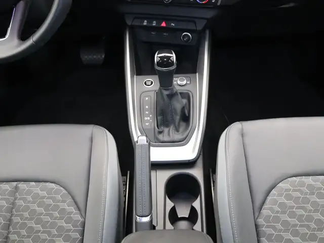 Audi A1 view 10