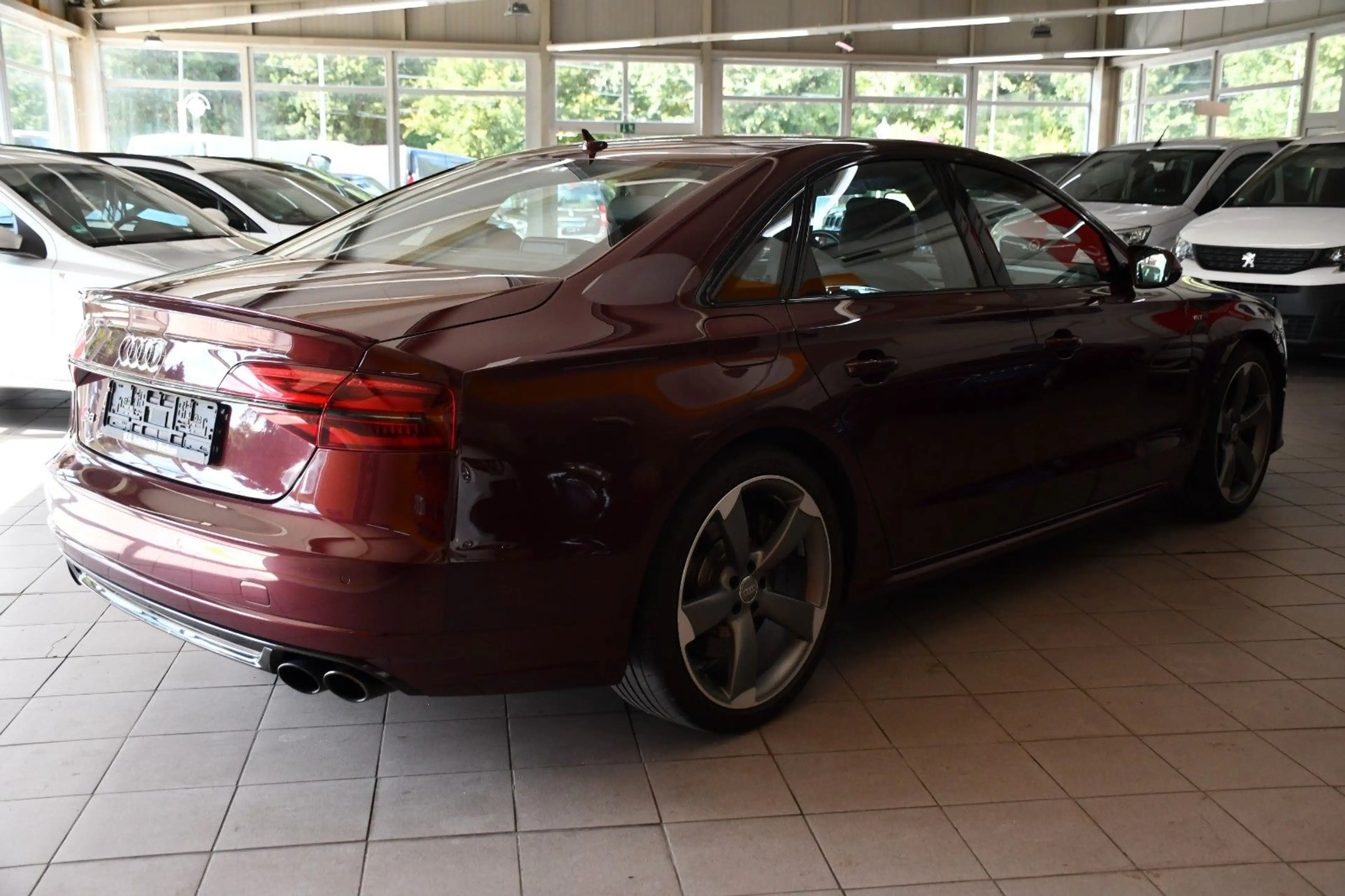 Audi S8 4.0 TFSI quattro plus Matrix Keramic Top Zust — photo 4