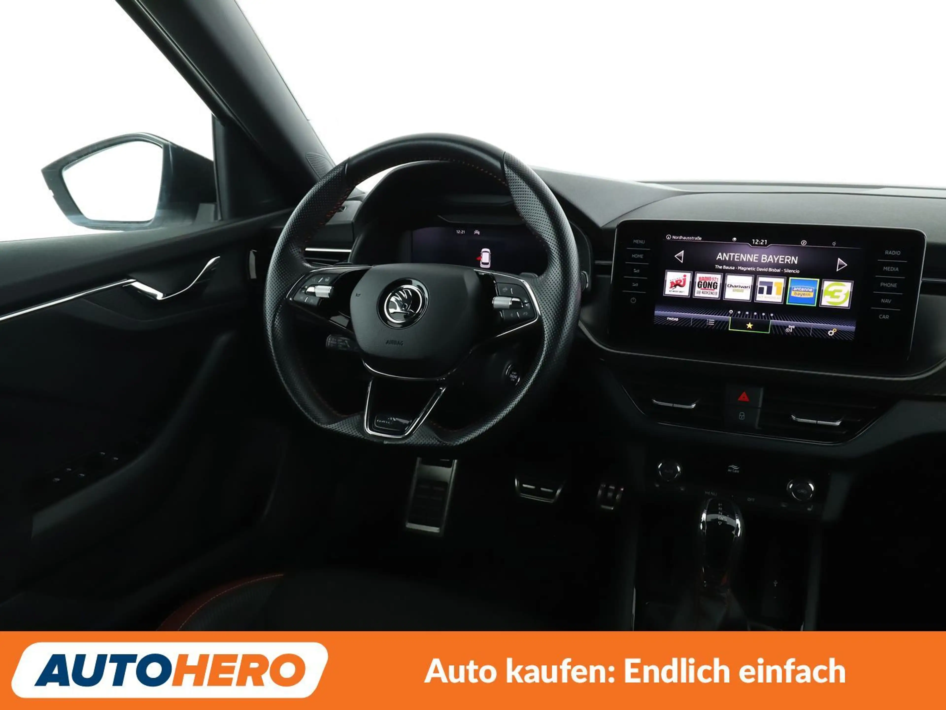 Skoda Kamiq 1.5 TSI ACT Monte Carlo Aut.*NAVI*LED*ACC* — photo 13