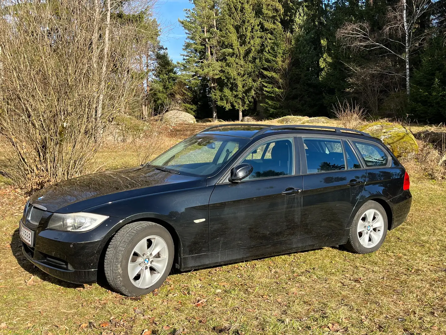 BMW 318 318i Touring Schwarz - 1