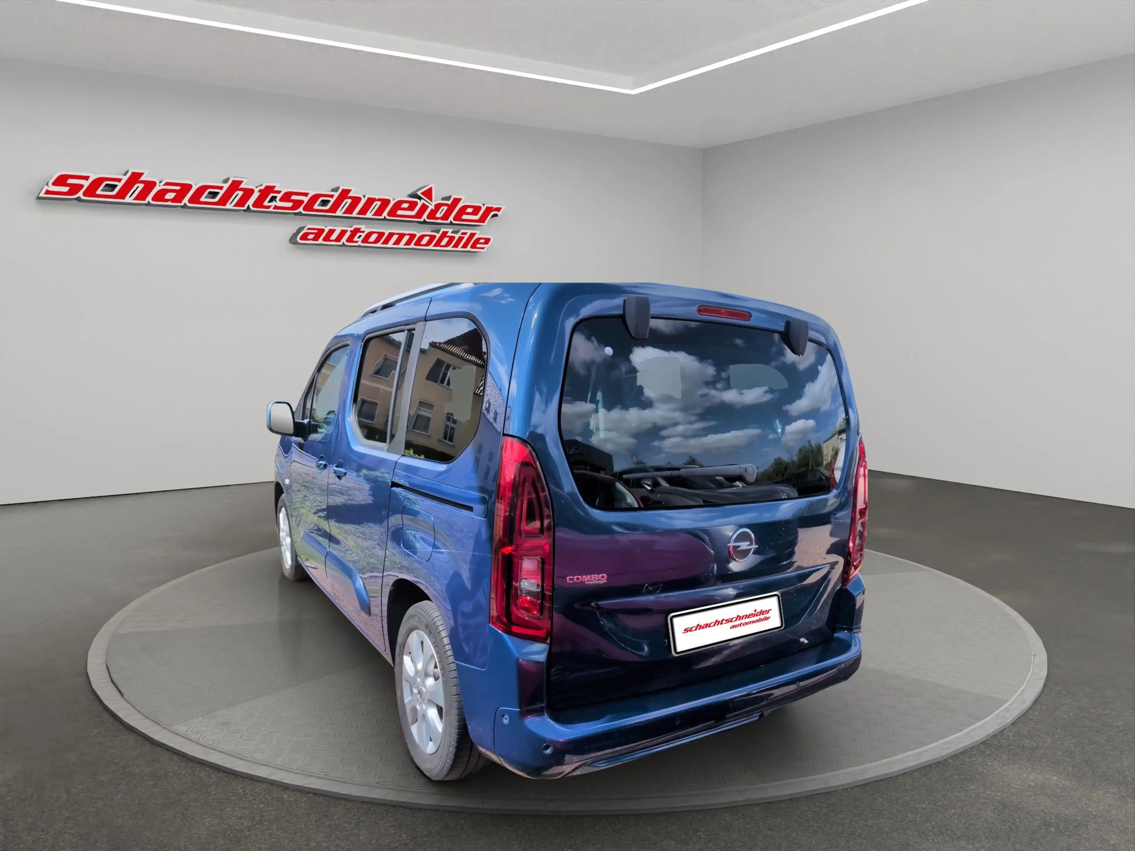 Opel Combo Life 1.5 Aut. INNOVATION+Premium Pak+AHK+ — photo 2