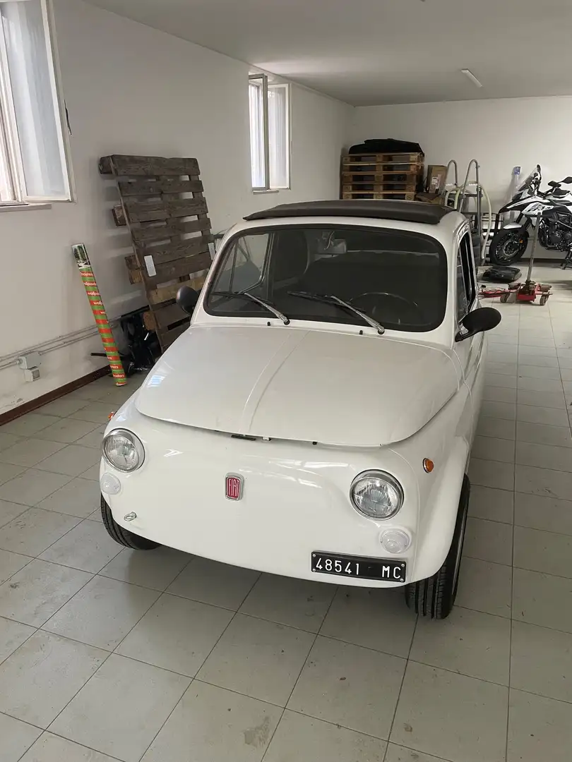 Fiat 500 500f 8 bulloni Weiß - 1