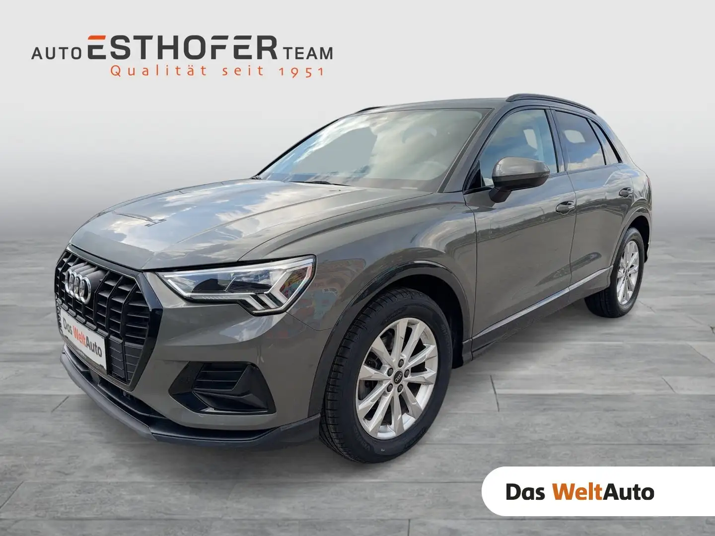 Audi Q3 35 TDI advanced exterieur Grau - 1