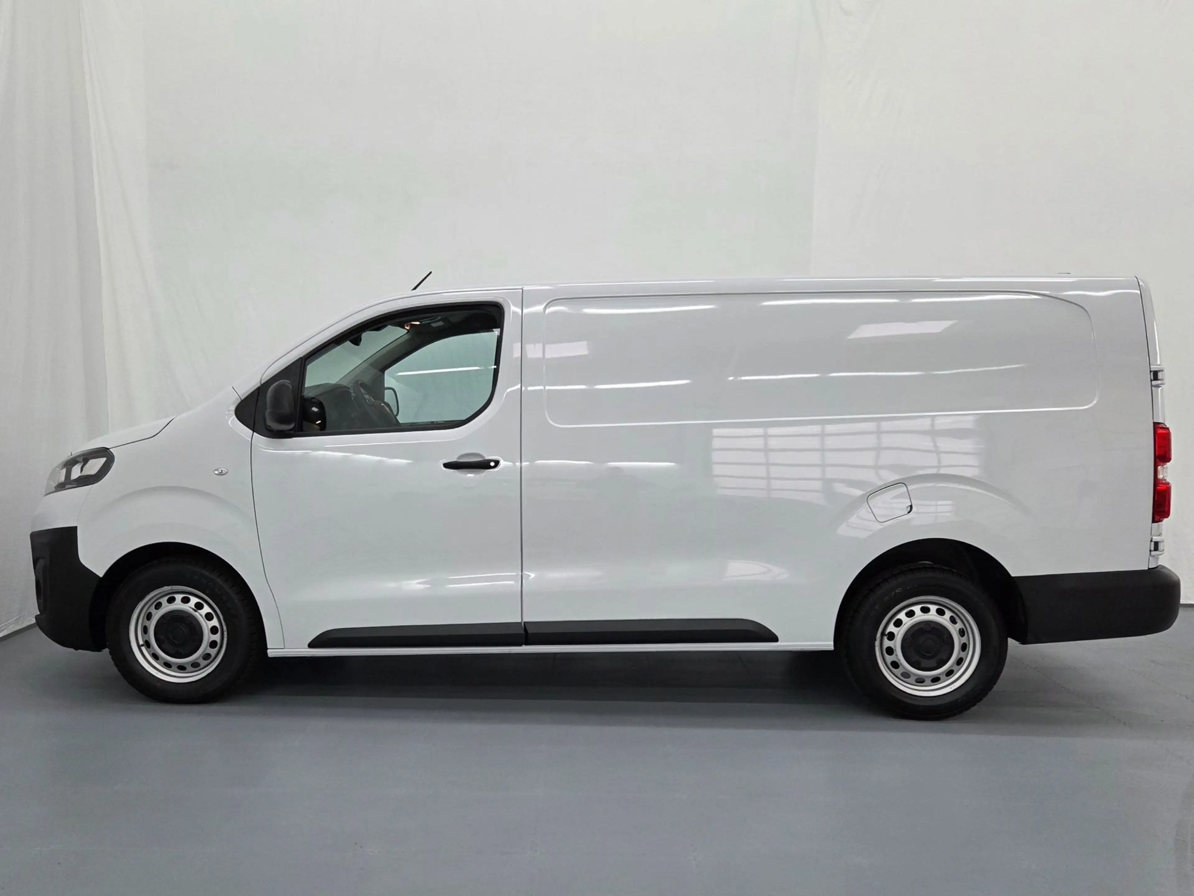 Fiat Scudo BlueHDi 100 S — photo 5