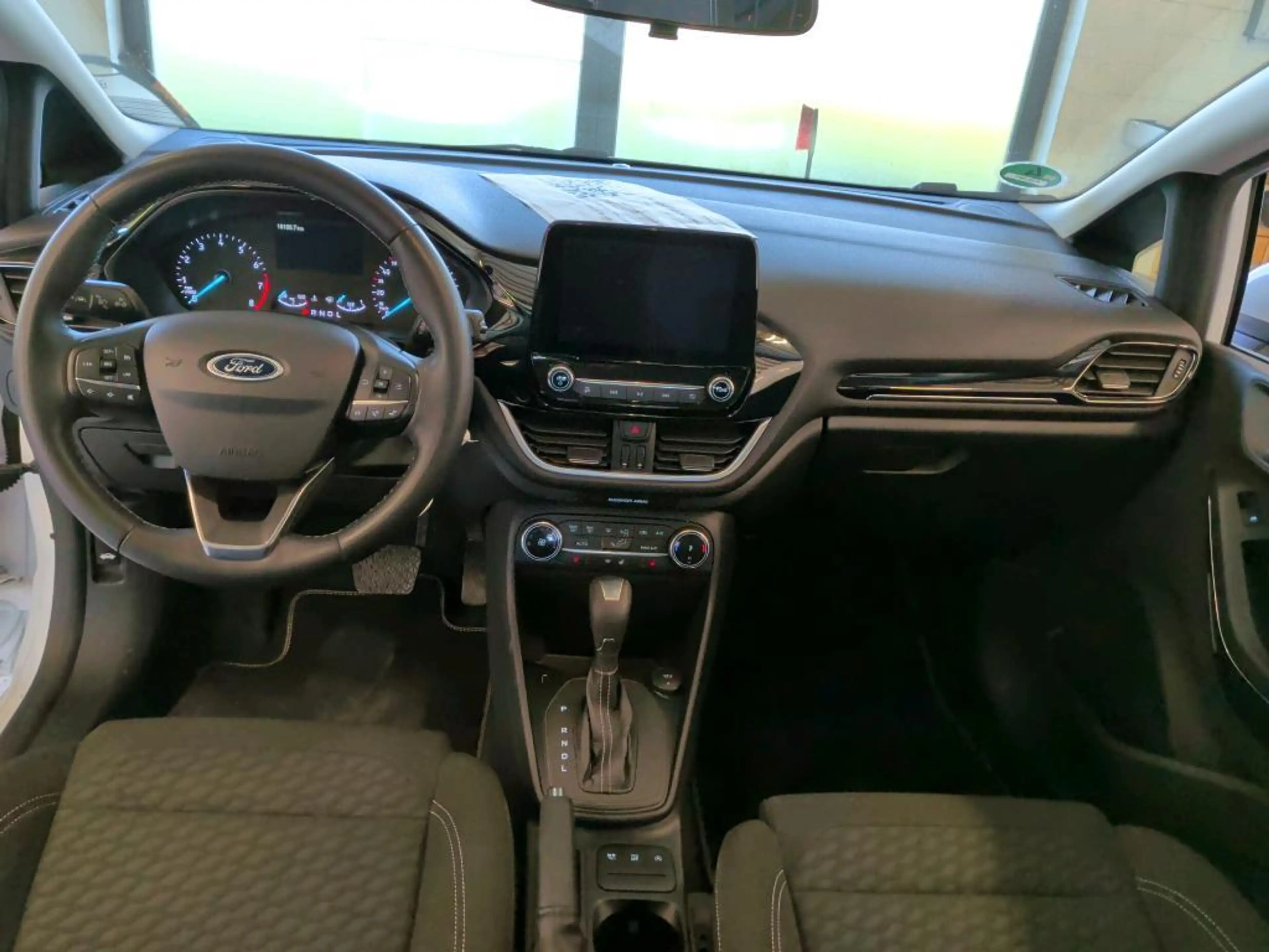 Ford Fiesta 1.0 EcoBoost Hybrid Titanium | Winter Pack | — photo 6