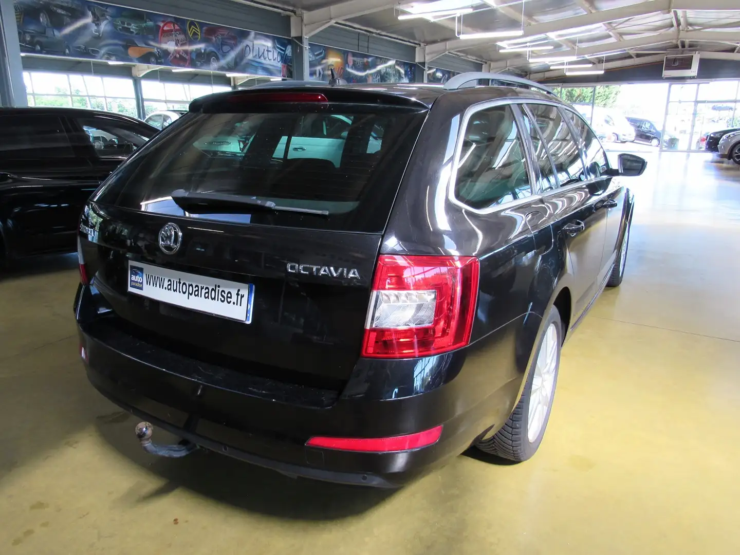 Skoda Octavia 1.6 TDI 110 AMBITION Noir - 2