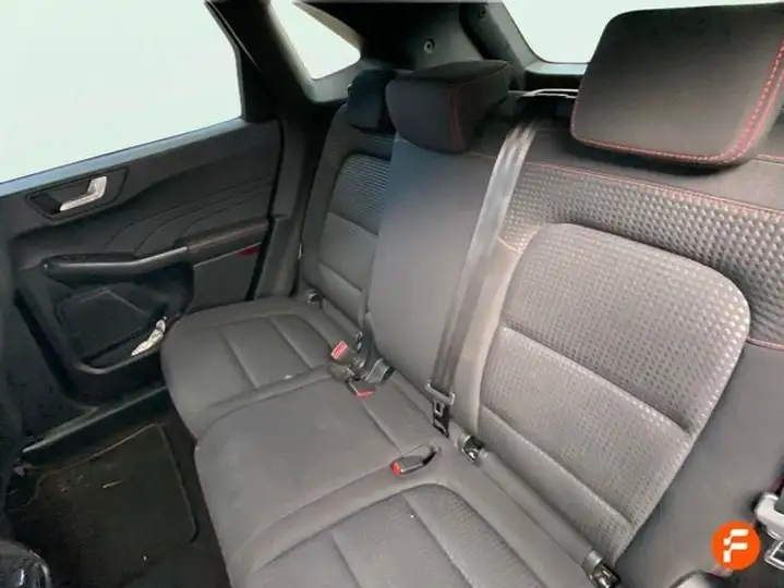 Ford Kuga ST-Line 1.5 EcoBlue 2024, foto 8