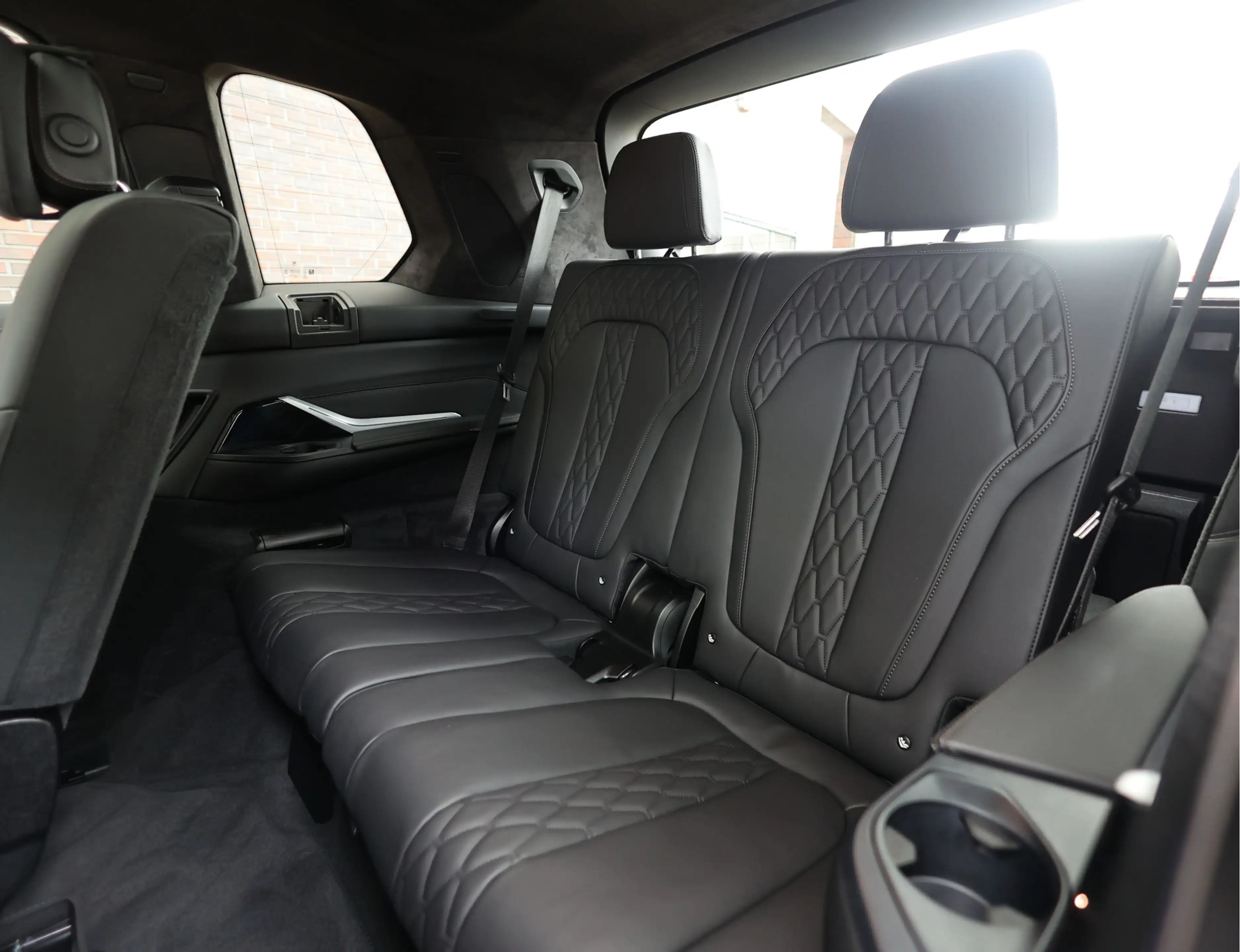 BMW X7 40i xDrive | Skylounge - B&O - Massage — photo 31