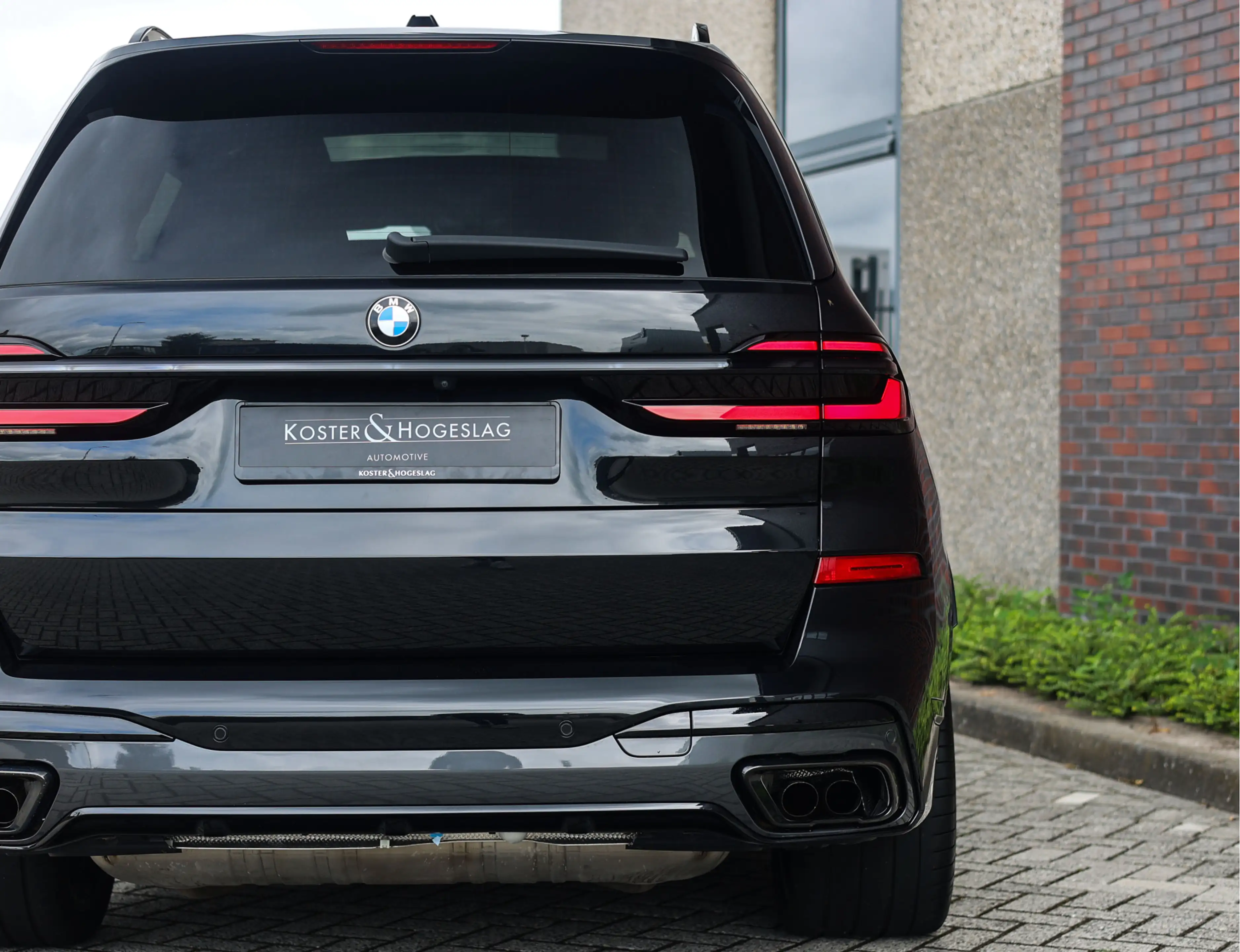 BMW X7 40i xDrive | Skylounge - B&O - Massage — photo 12