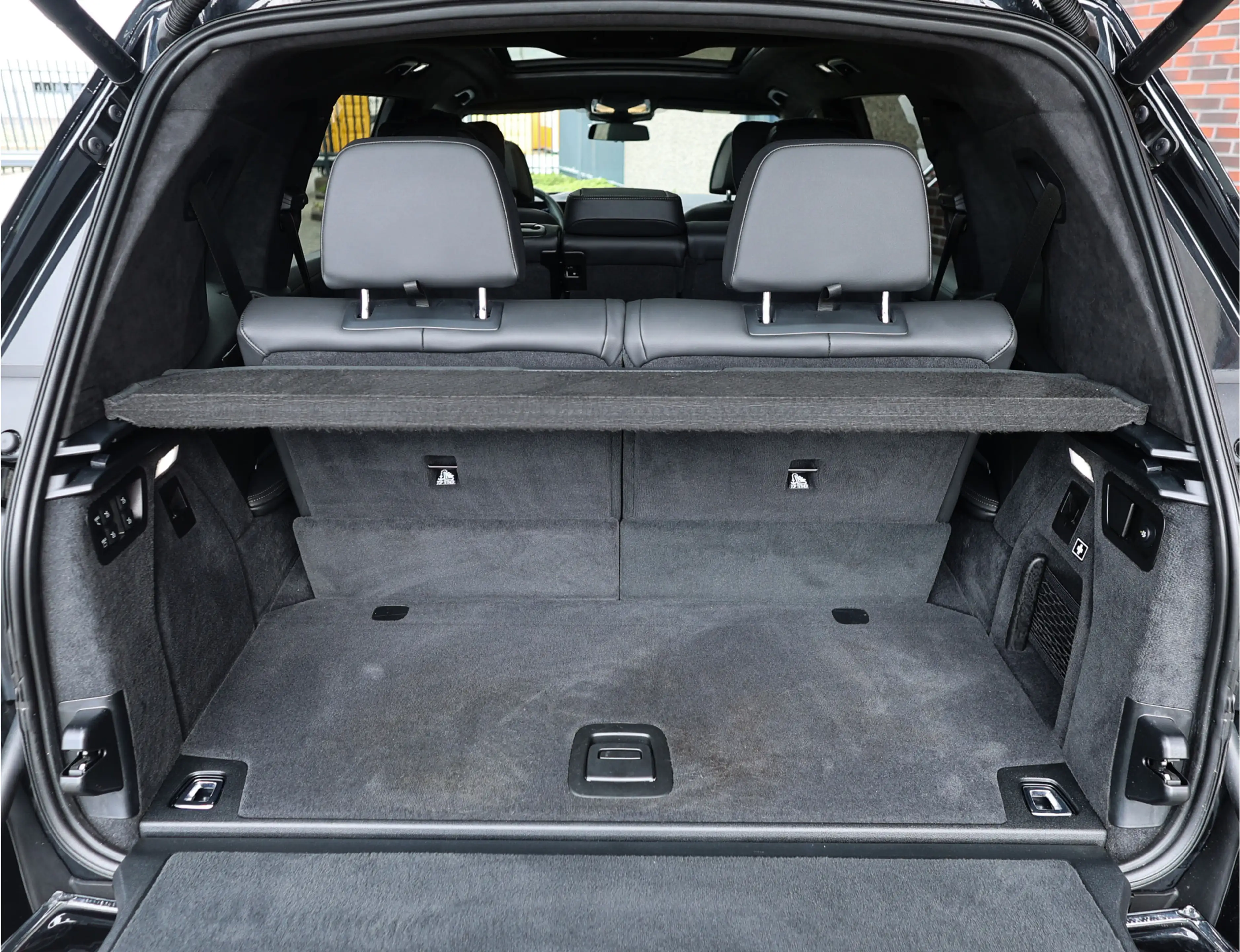 BMW X7 40i xDrive | Skylounge - B&O - Massage — photo 20