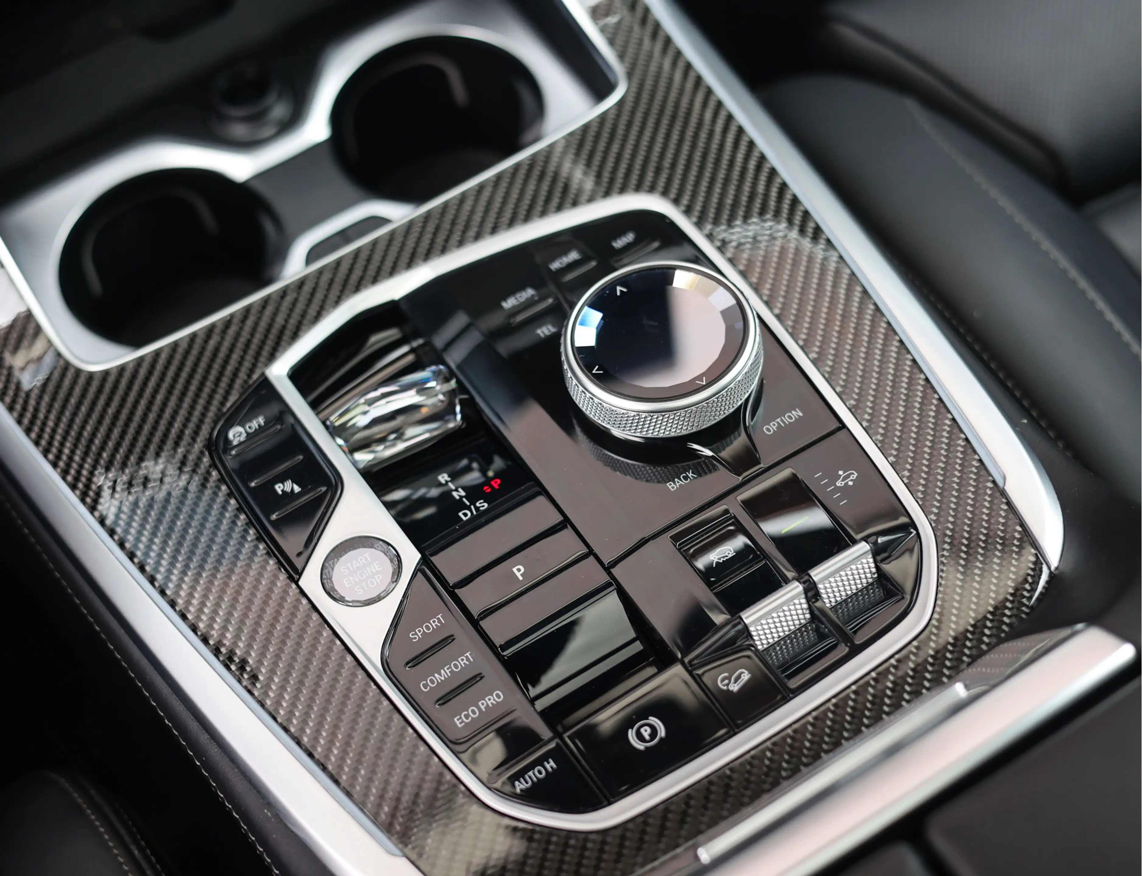 BMW X7 40i xDrive | Skylounge - B&O - Massage — photo 37