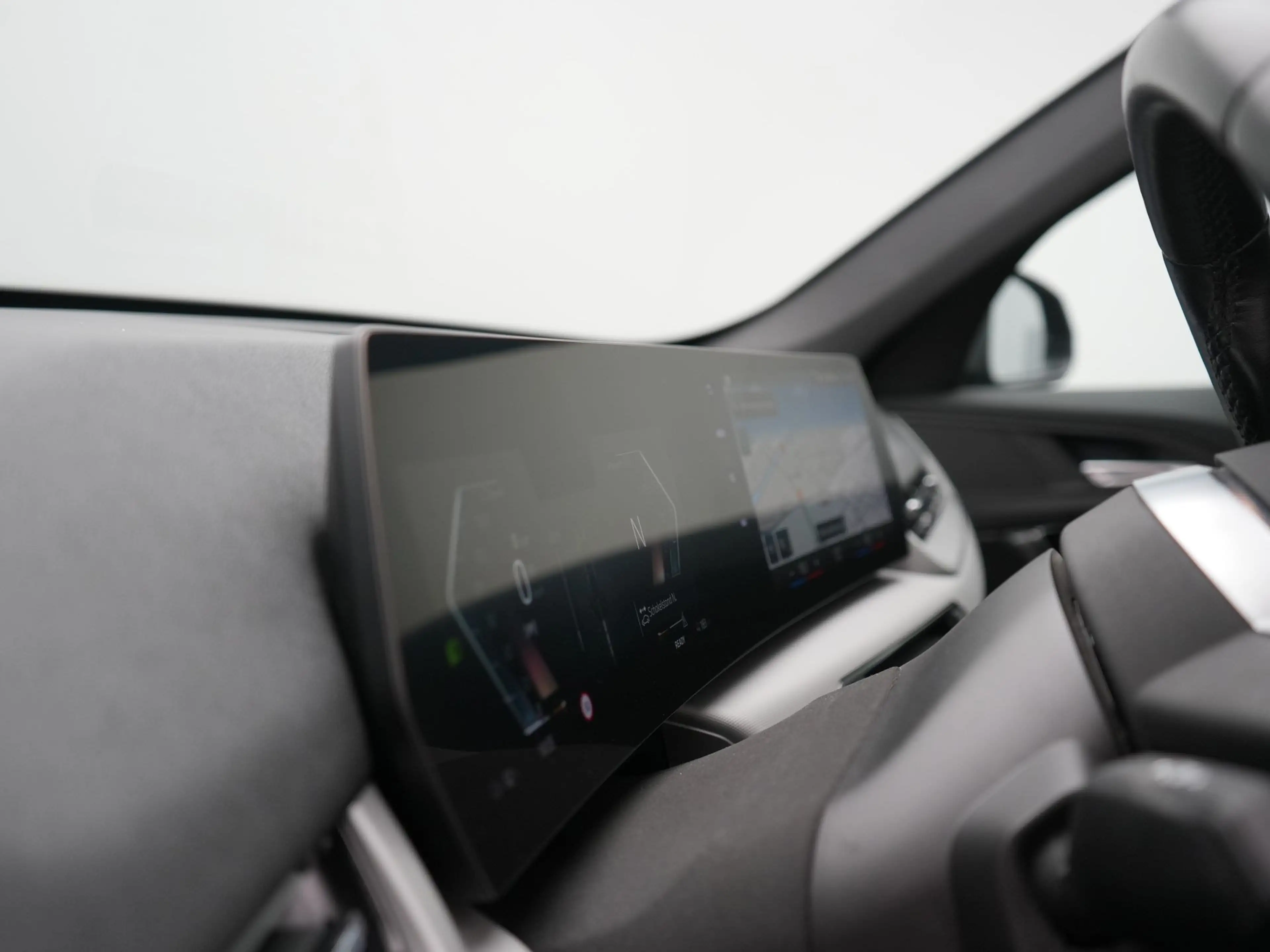BMW iX1 xDrive30 67 kWh 313pk Dealer O.H. | Trekhaak Af Fa — photo 43
