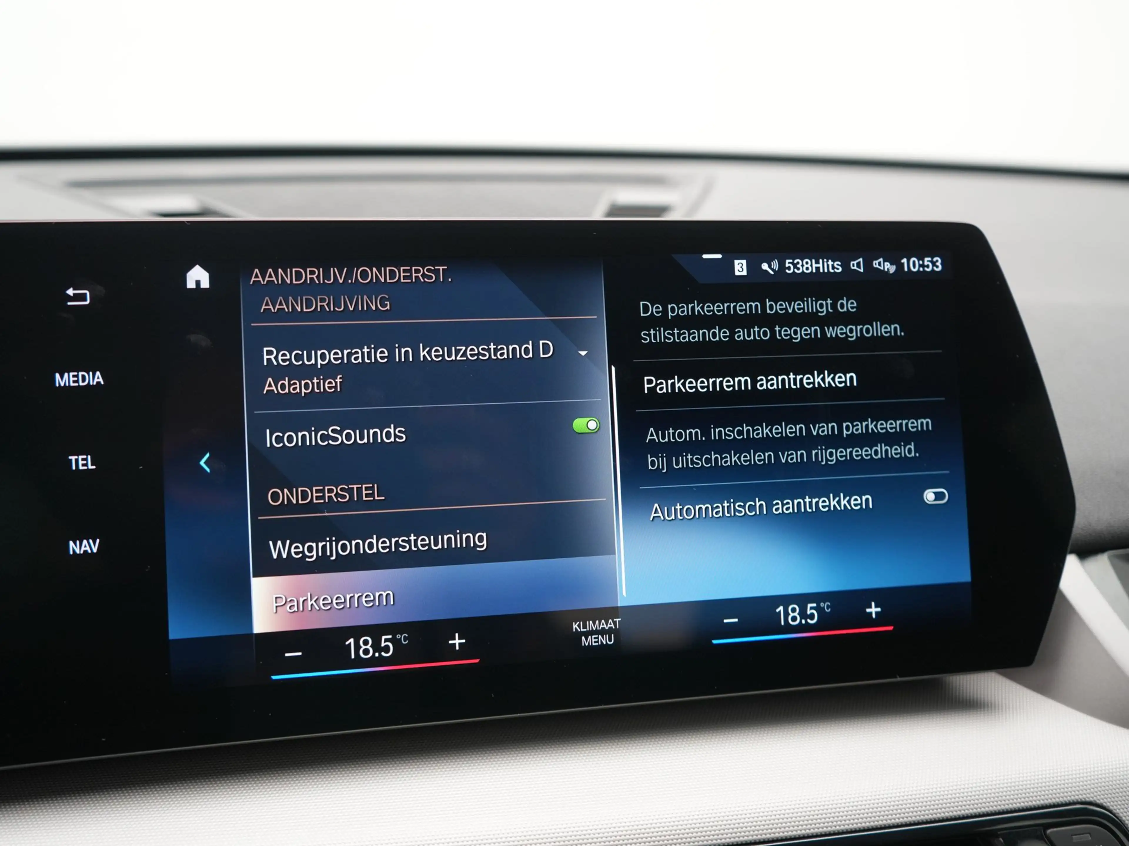 BMW iX1 xDrive30 67 kWh 313pk Dealer O.H. | Trekhaak Af Fa — photo 31