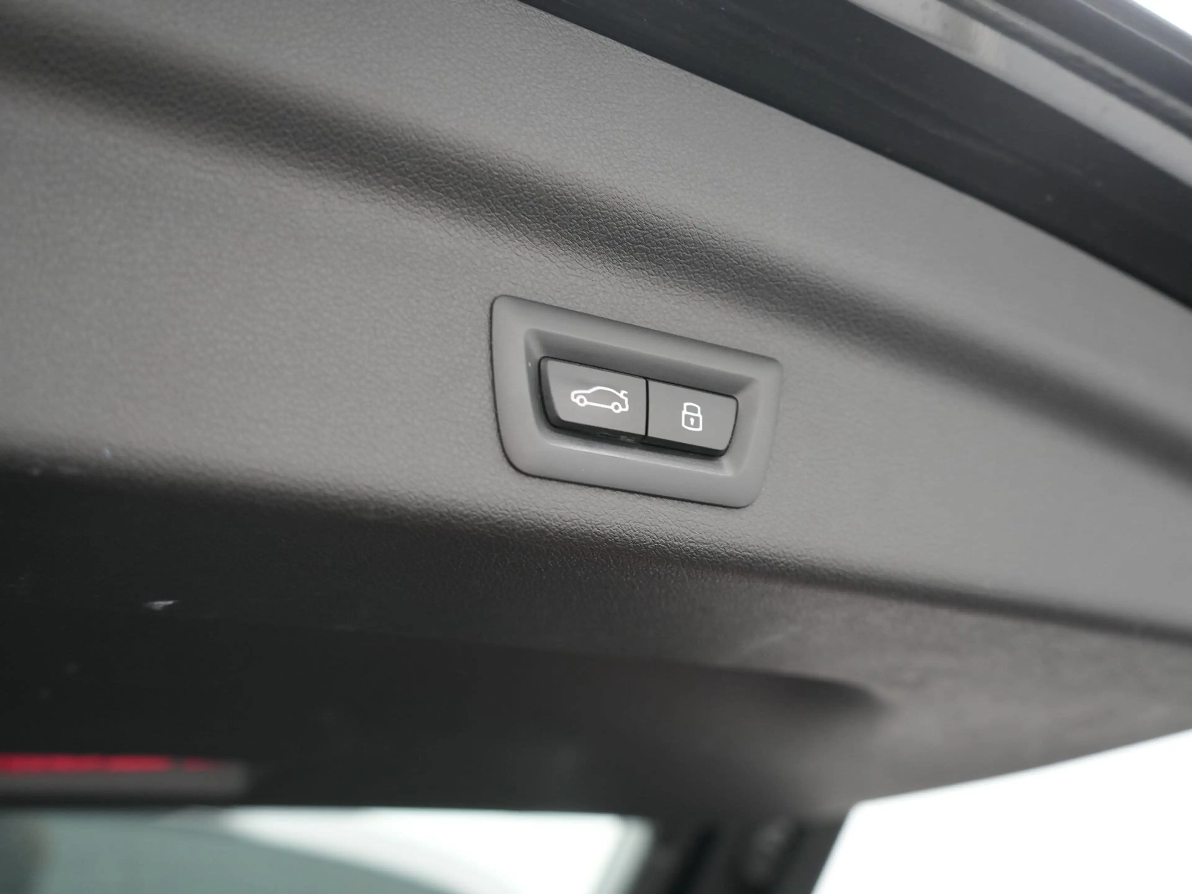 BMW iX1 xDrive30 67 kWh 313pk Dealer O.H. | Trekhaak Af Fa — photo 48