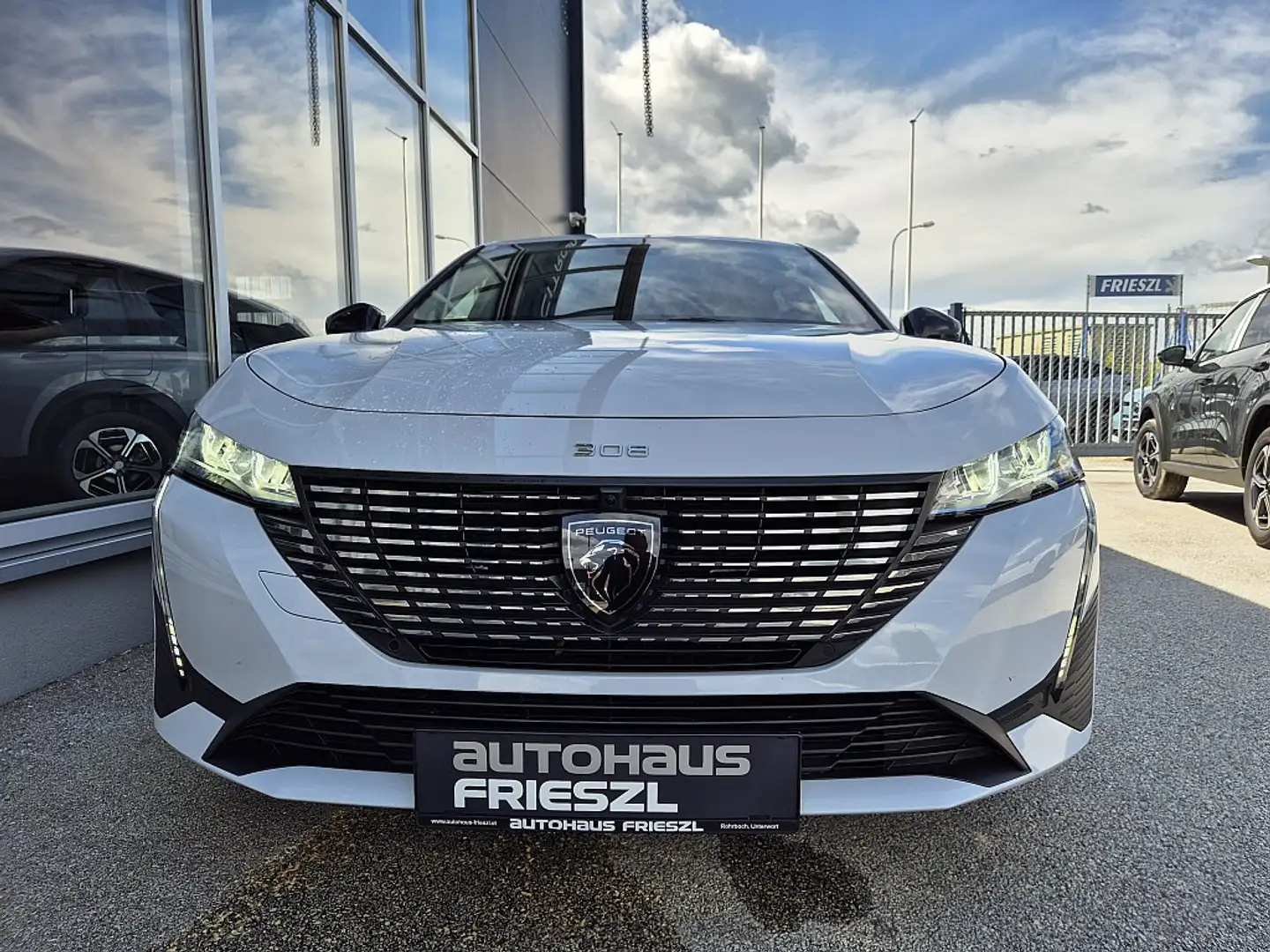 Peugeot 308 SW BlueHDi 130 S&S EAT8 Allure Weiß - 2