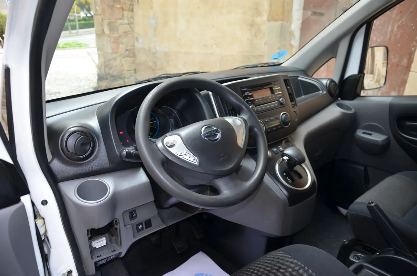 Nissan NV200 e-NV200 Furgón Profesional 4p. Blanco - 2
