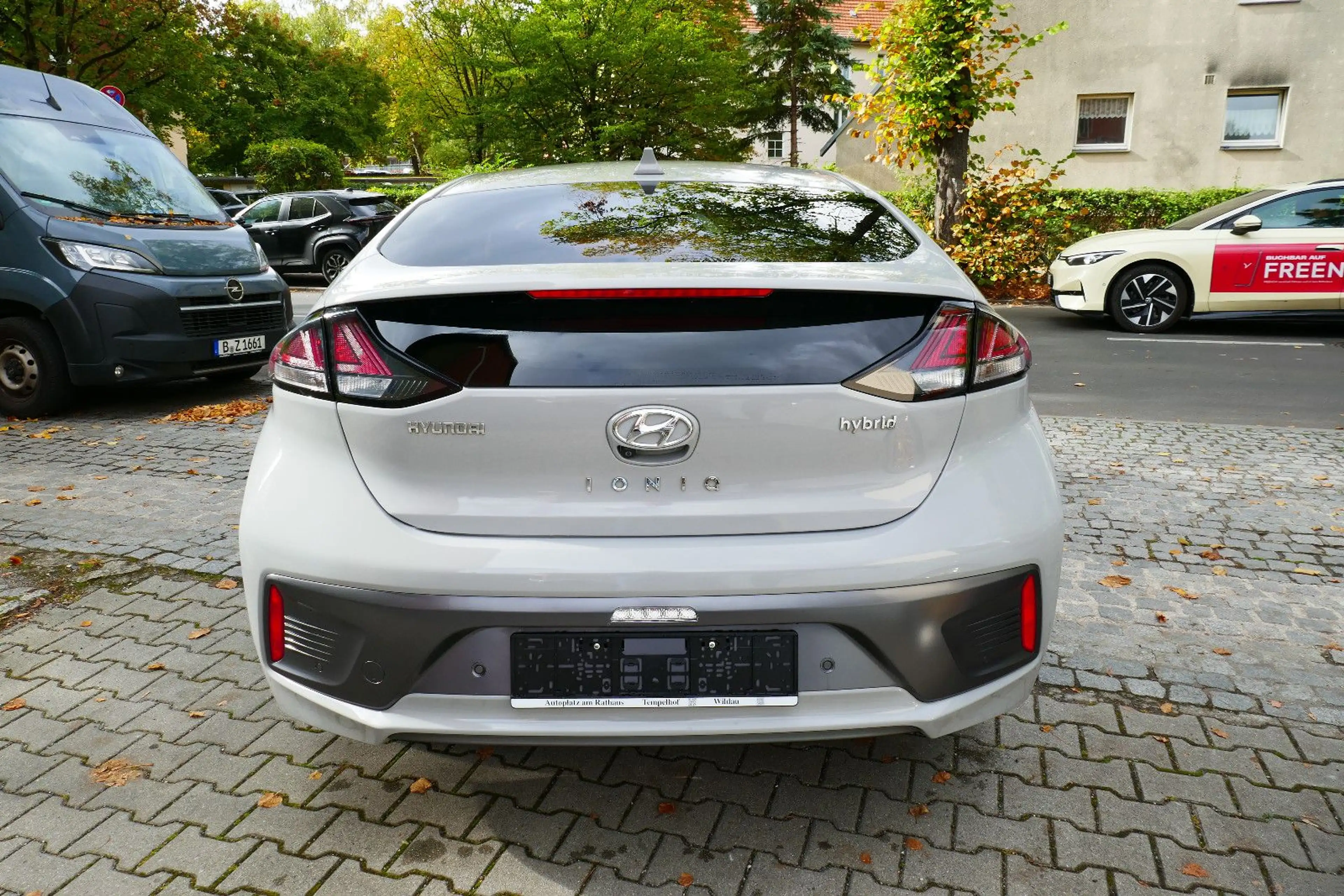 Hyundai IONIQ Ioniq Style Hybrid #'Full-LED #Navi #SDach — photo 5