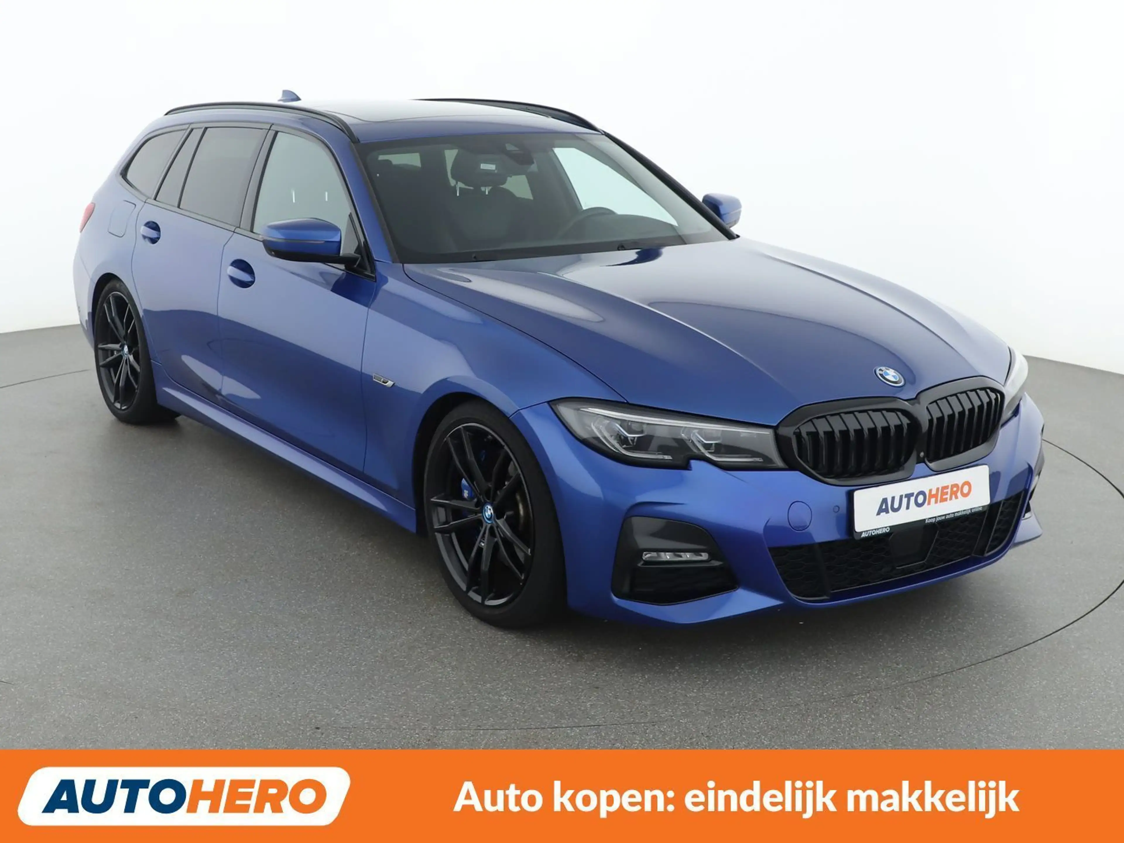 BMW 330 330e M Sport — photo 9
