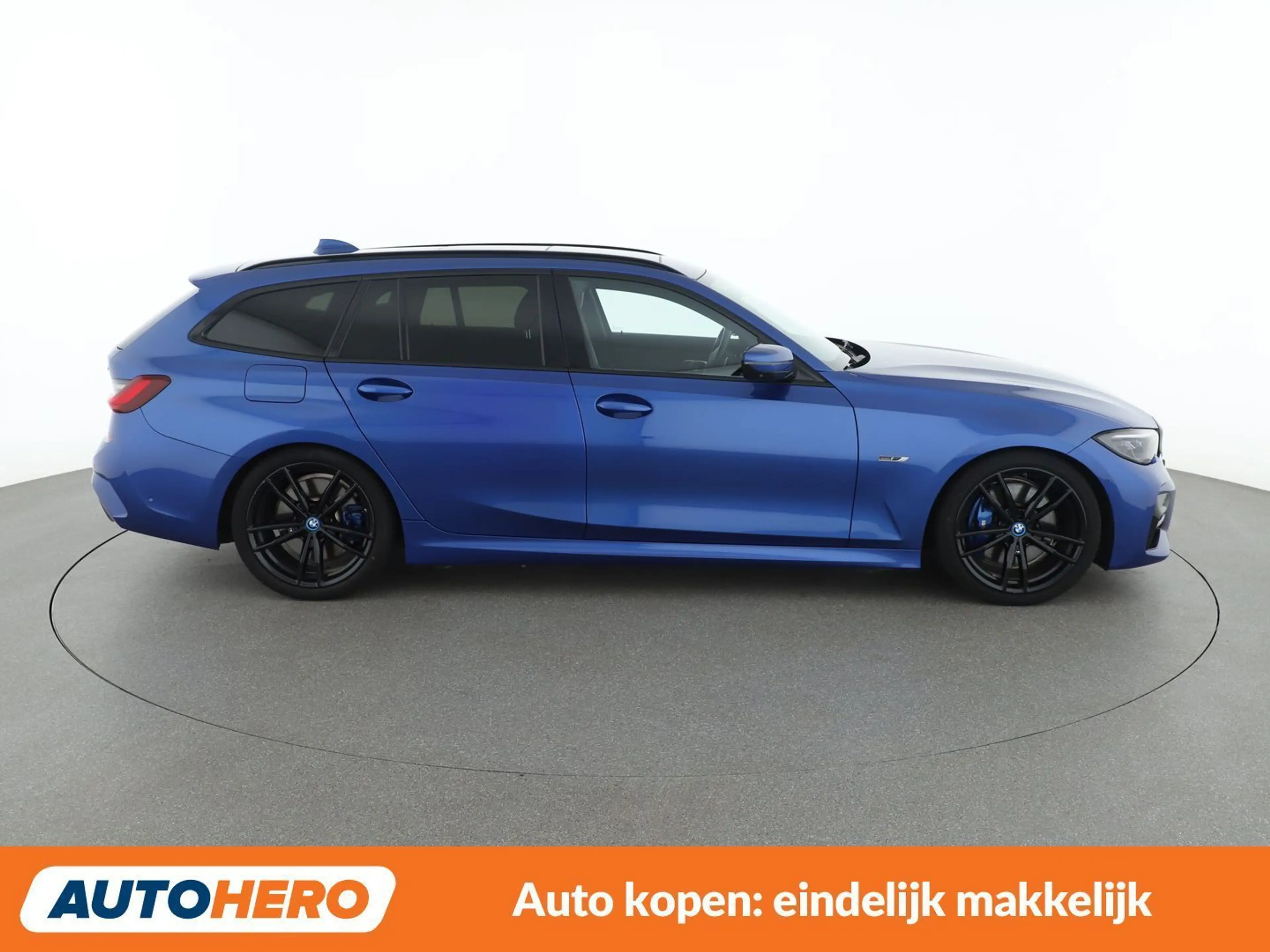 BMW 330 330e M Sport — photo 8