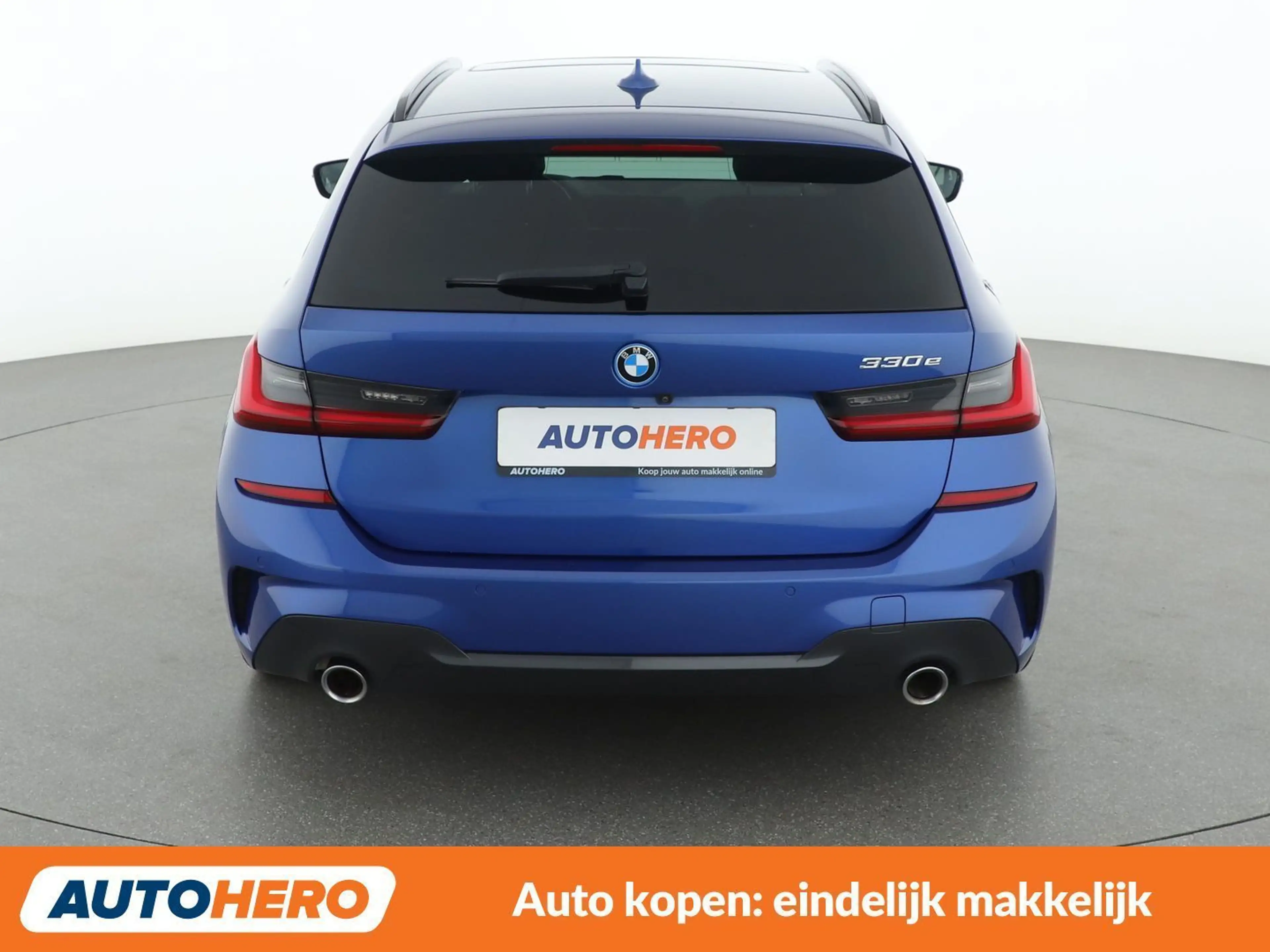 BMW 330 330e M Sport — photo 5