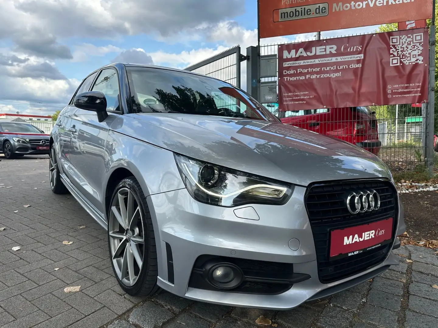 Audi A1 Sportback Exclusive S-LINE*PANO*LED*SPORTAUSP Silber - 1