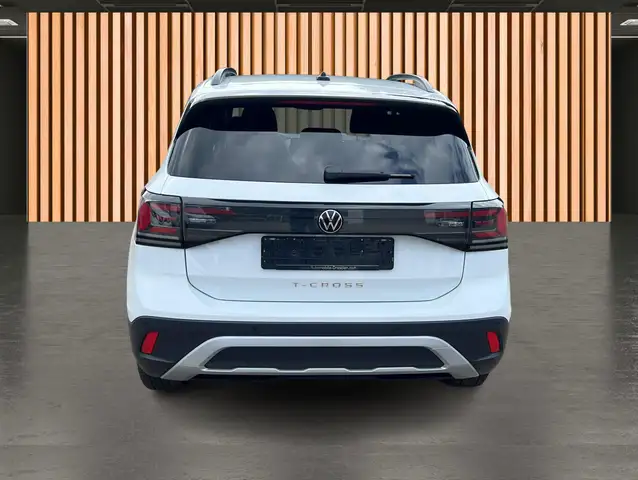 Volkswagen T-Cross view 7