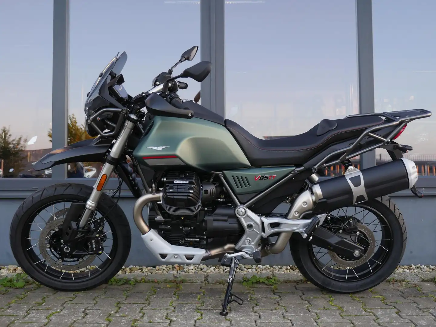Moto Guzzi V 85 TT - Aktionspreis - Einzelstück - 2