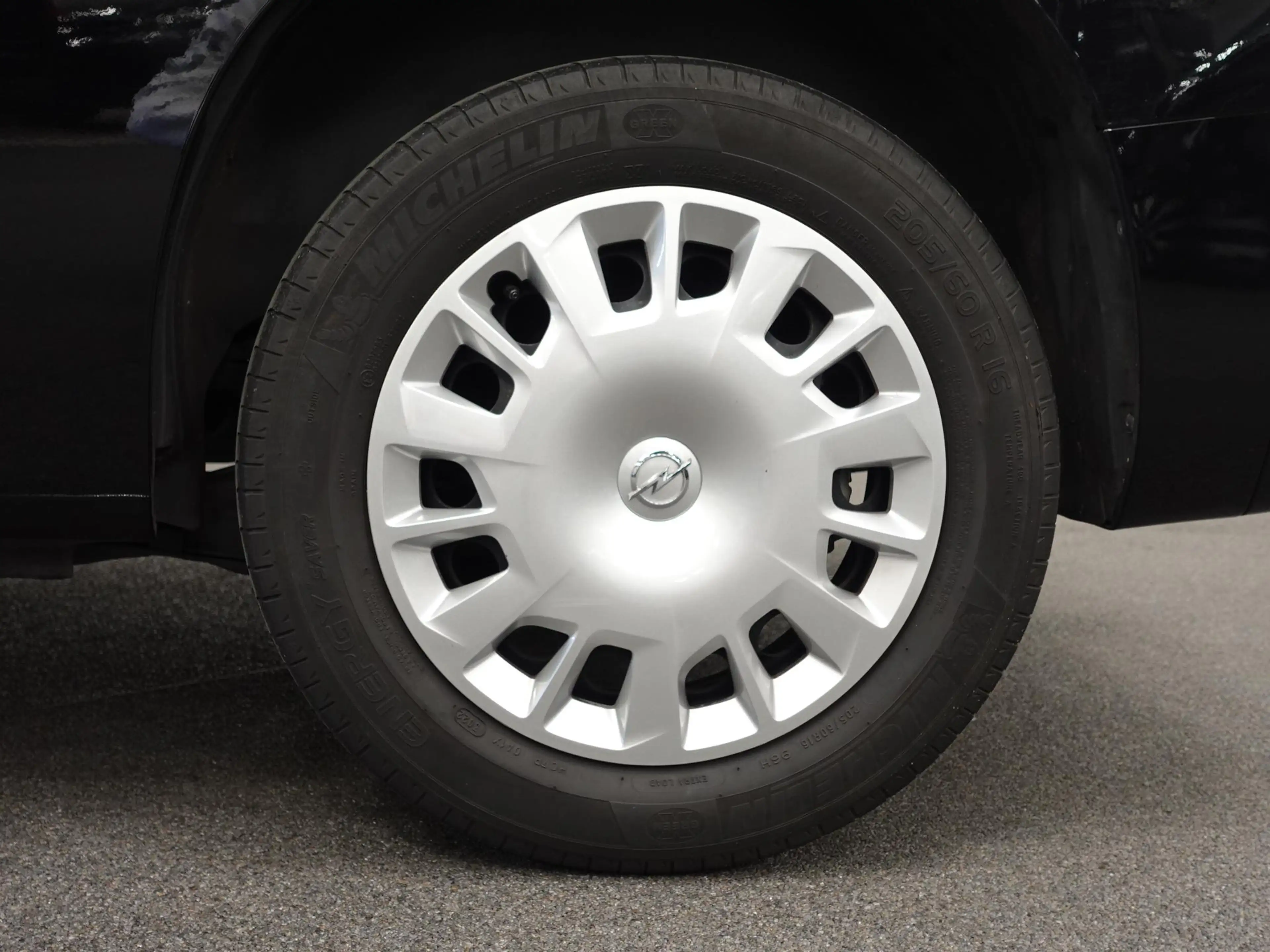 Opel Combo 1.5D L1H1 Edition 3-zits Airco Navigatie  Trekhaak — photo 6