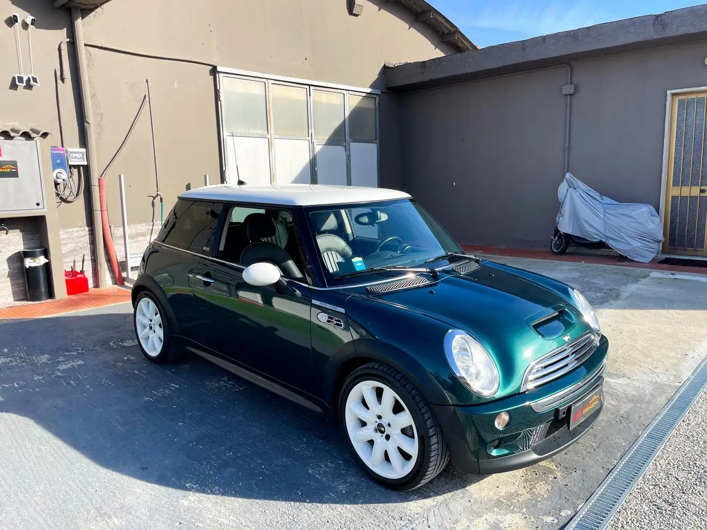 MINI Cooper S Mini II 2006 1.6 Park Lane  *PROMO FINANZIAMENTO* Verde - 1