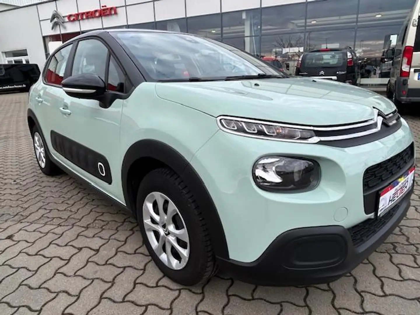 Citroen C3 CITROEN C3 Pure Tech 82 LIVE Vert - 1