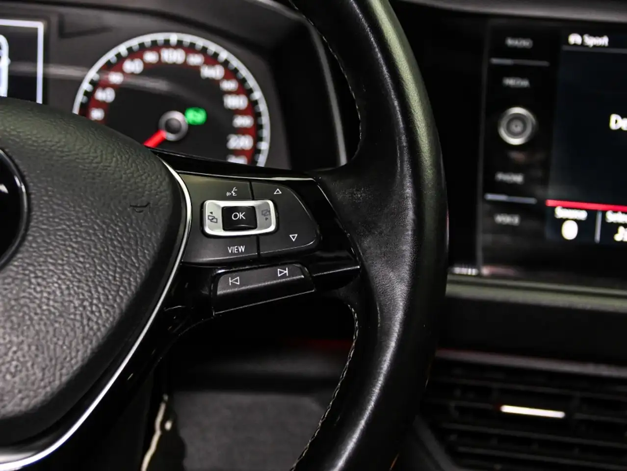 Volkswagen Jetta снимка Volkswagen Jetta