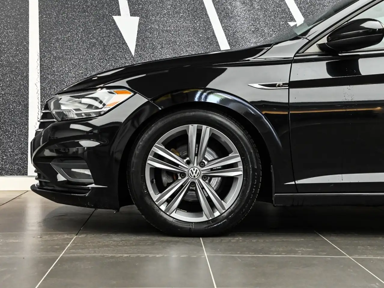 Volkswagen Jetta снимка Volkswagen Jetta