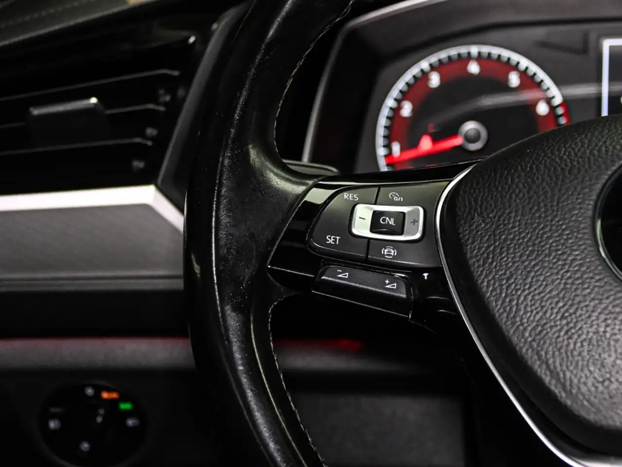 Volkswagen Jetta снимка Volkswagen Jetta